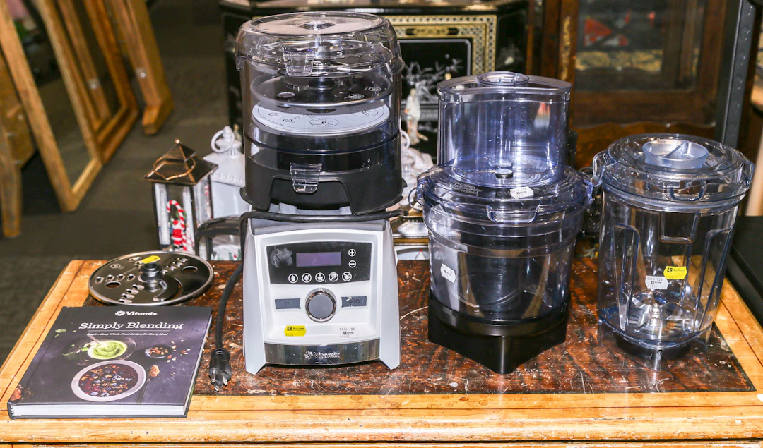 A Vita-Mix Food Preparation Machine