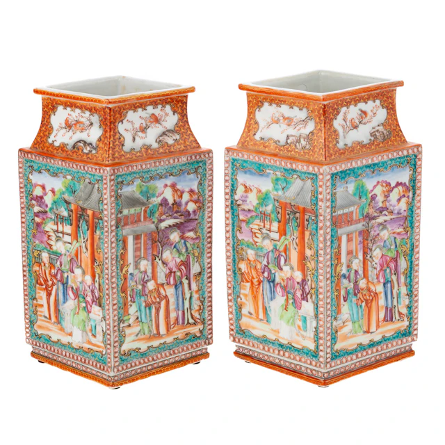 A Pair of Chinese Export Rose Mandarin Diamond-Form Vases