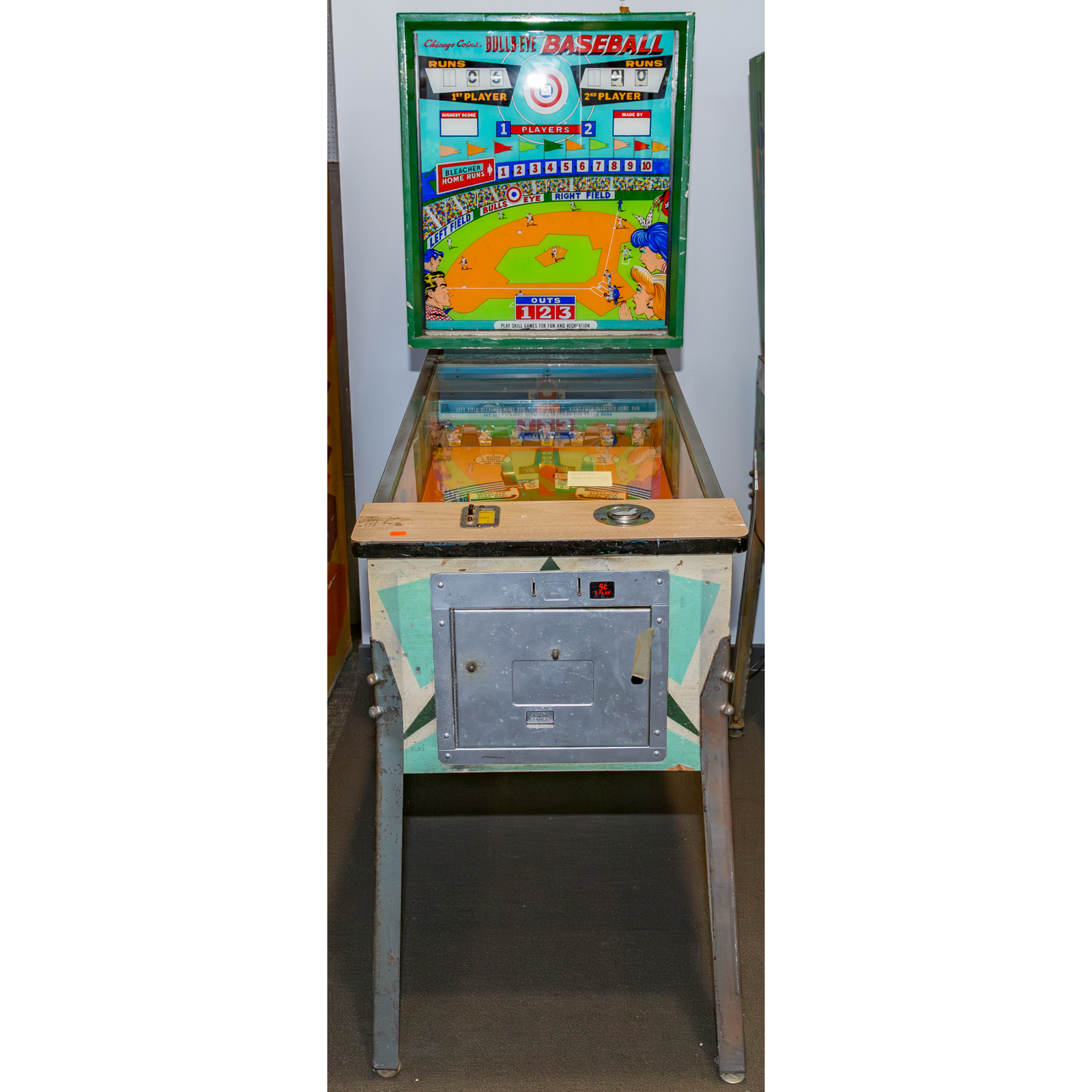 Vintage 1967 Chicago Coins Bulls Eye Baseball Game
