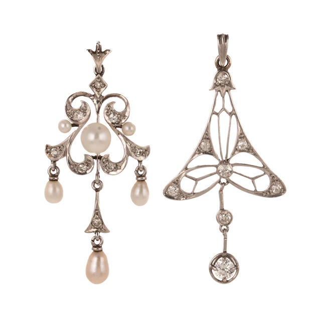 Two Late Art Nouveau Pendants in Platinum & 14K