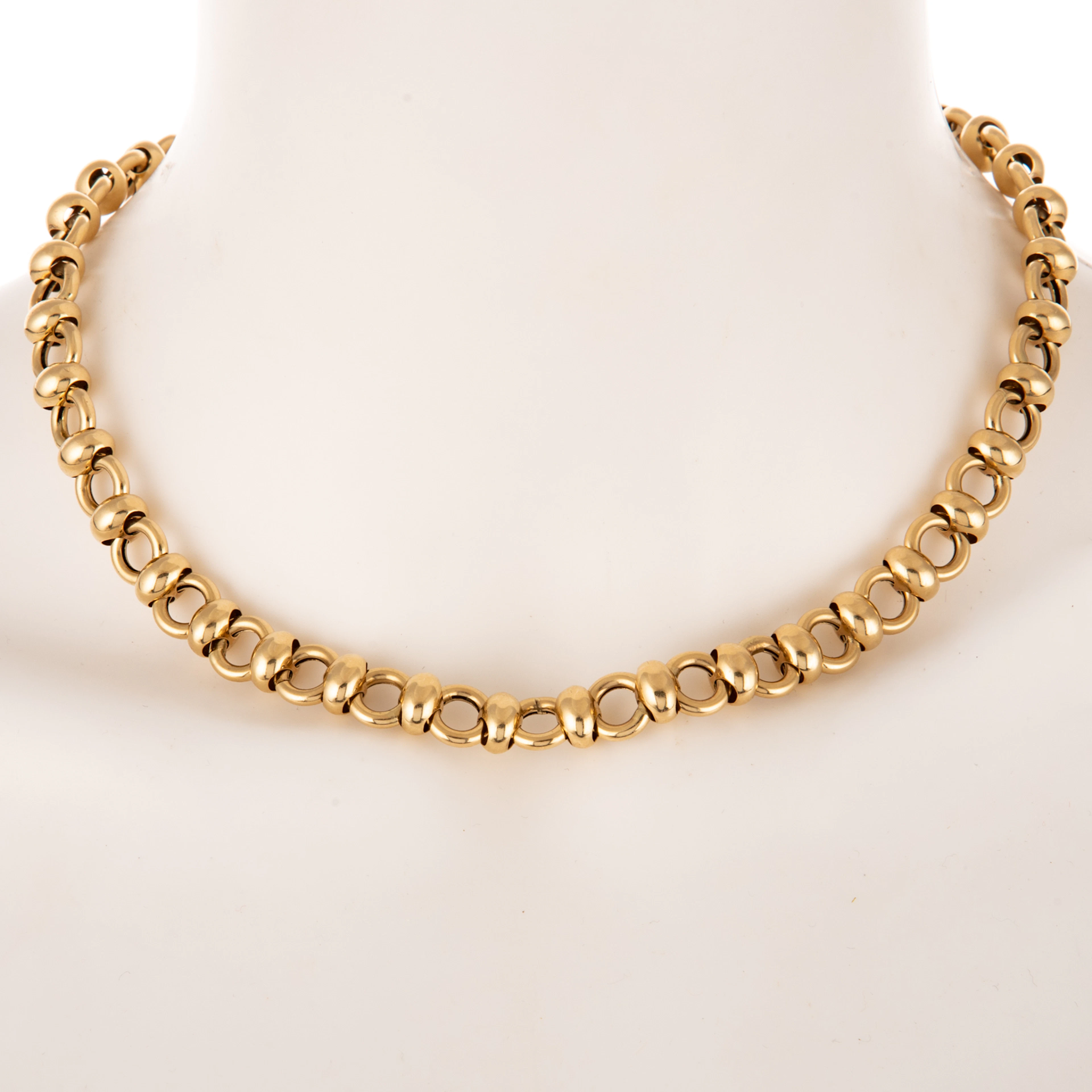 A Classic Open Link Necklace in 14K