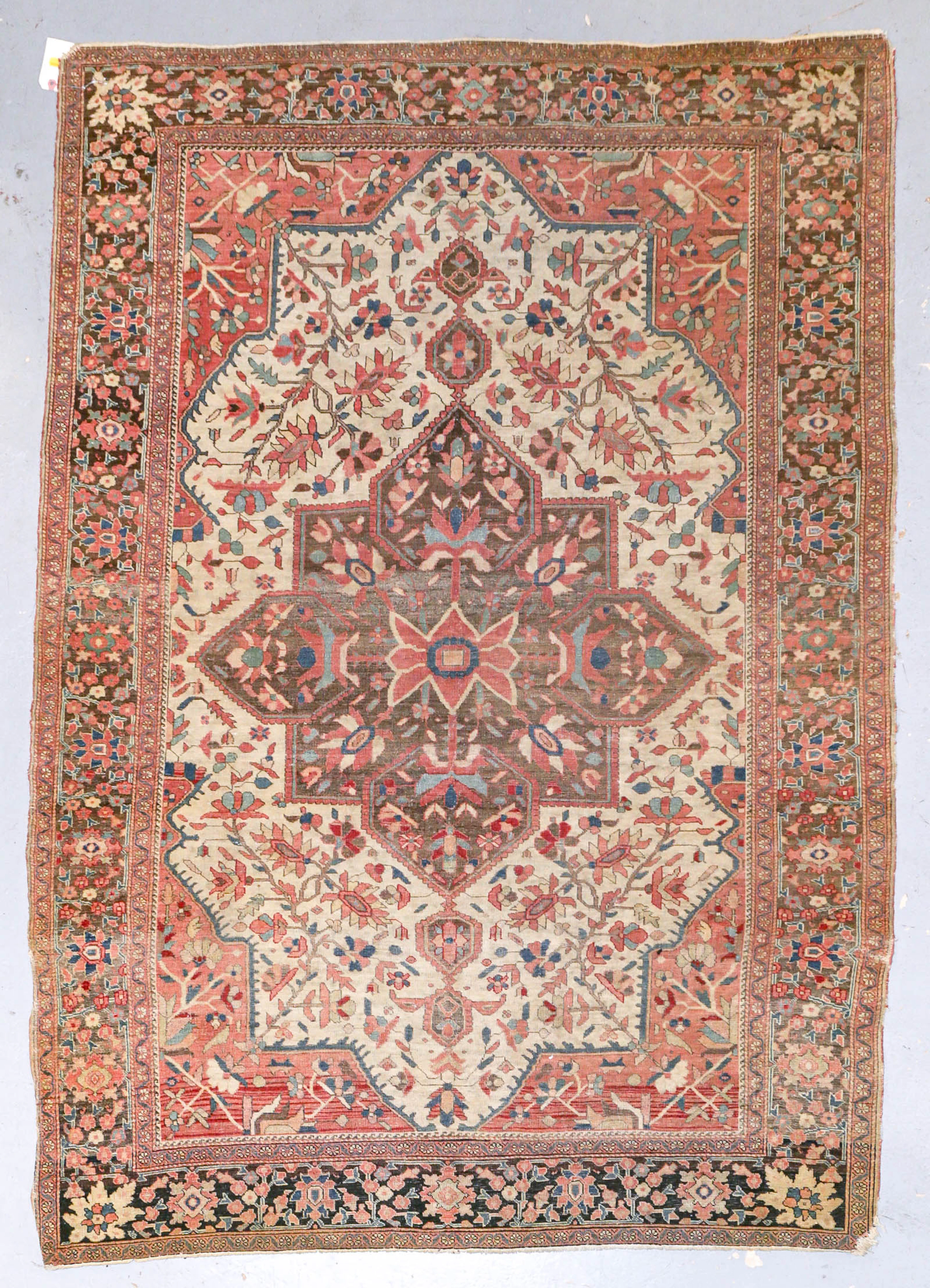 An Antique Farahan Sarouk Rug, 4.3 x 6.4