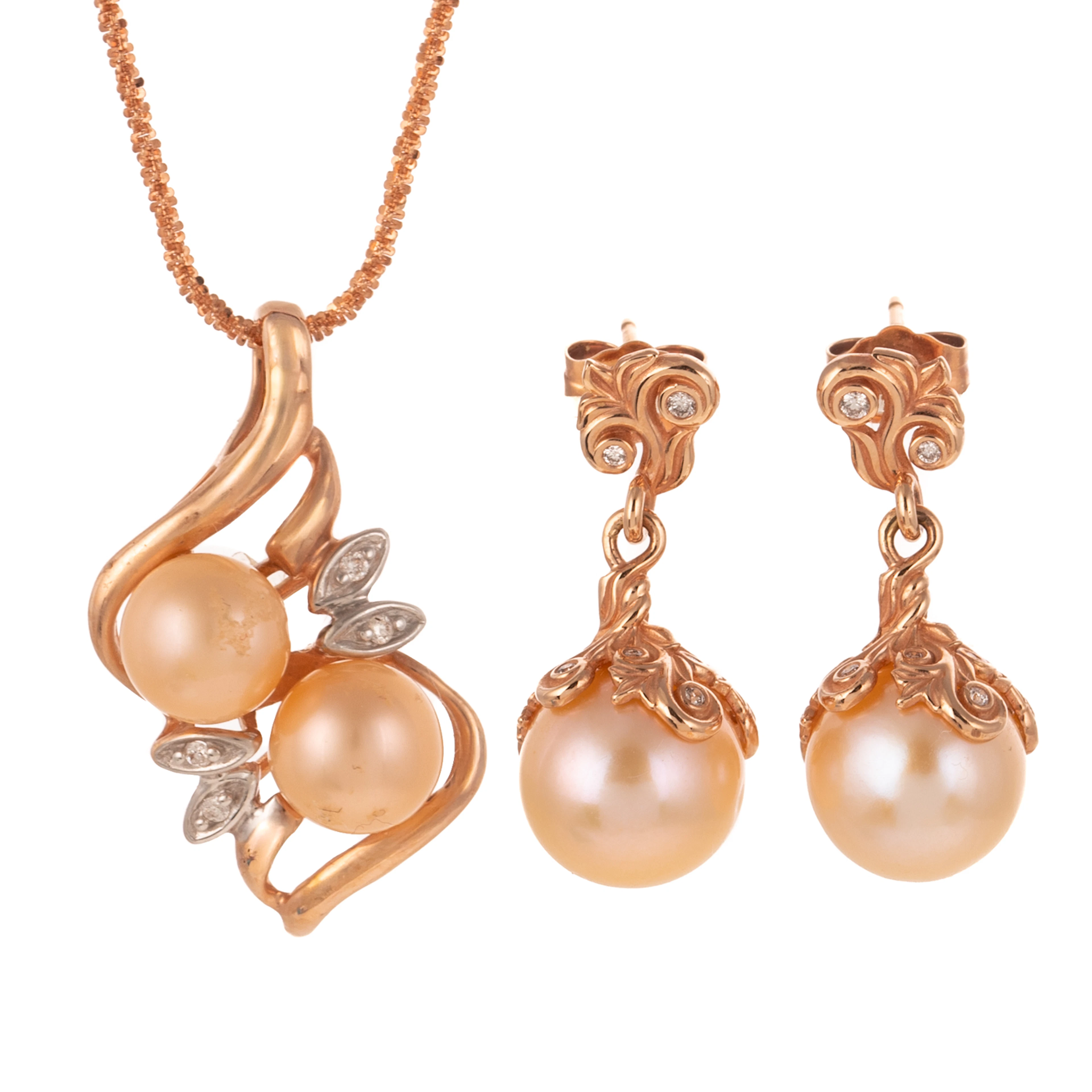 A Pair of Pearl & Diamond Earrings & Pendant in 14K