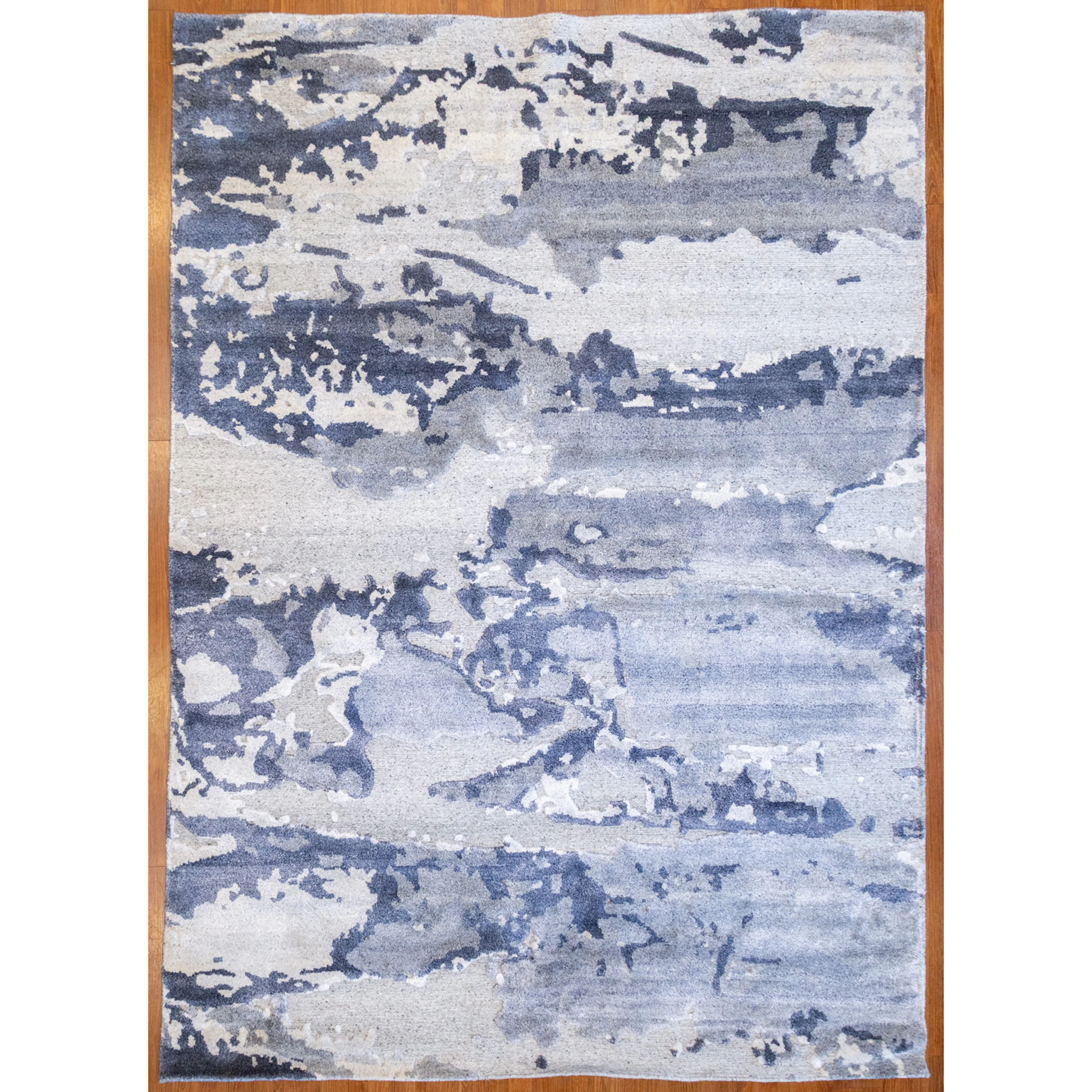 Contemporary Abstract Rug, India, 5.6 x 7.5