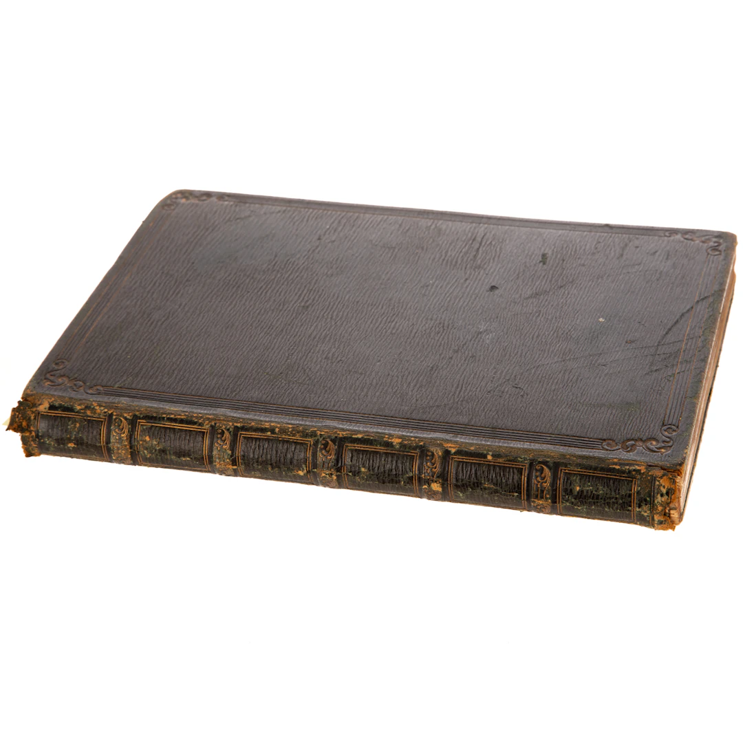 An English Commonplace Book, Illustrated