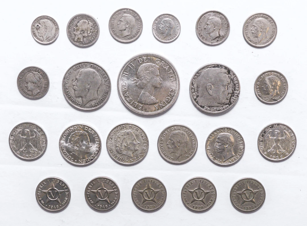 World Silver Coins - 3.005 Troy Ounces