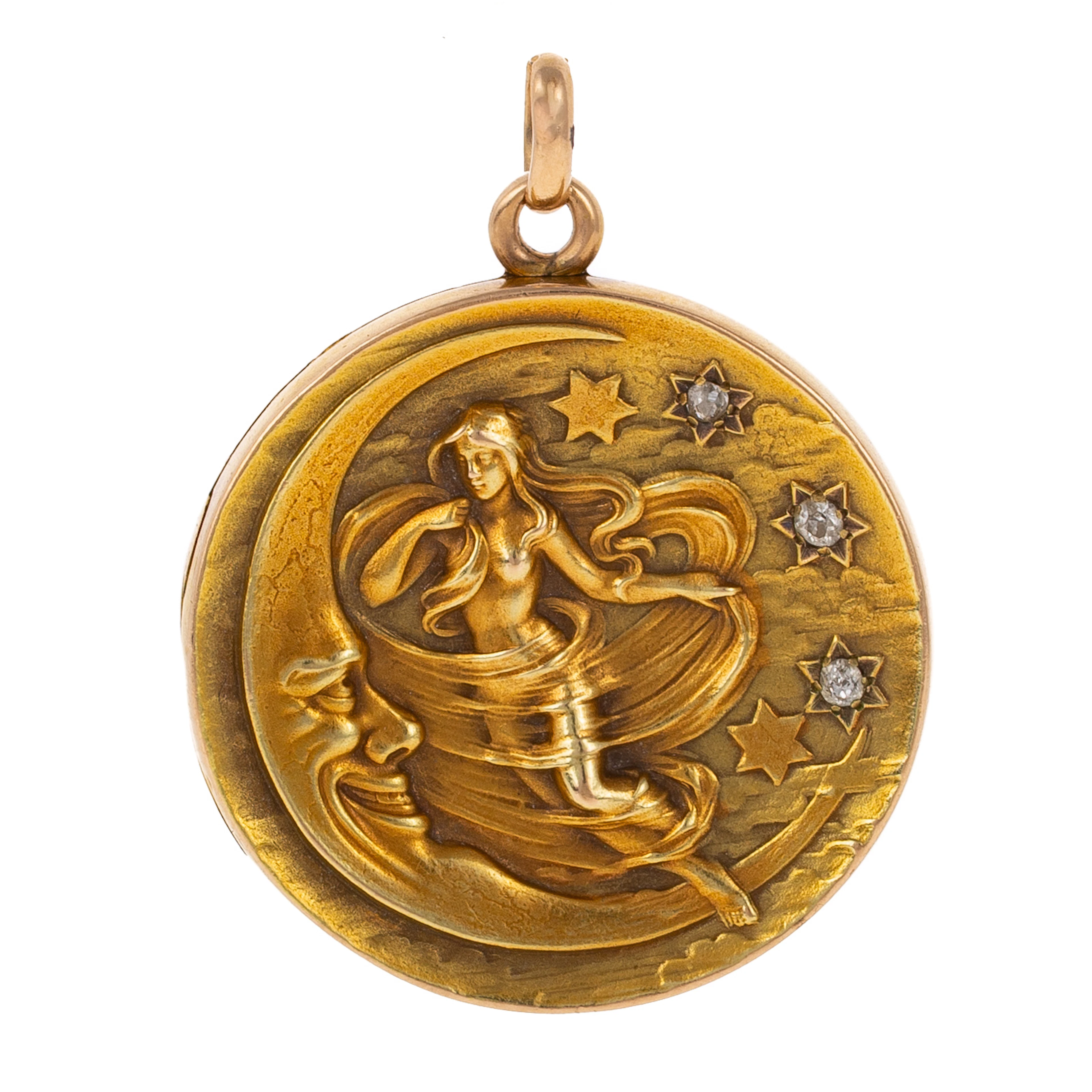 An Art Nouveau Locket with Diamonds in 14K