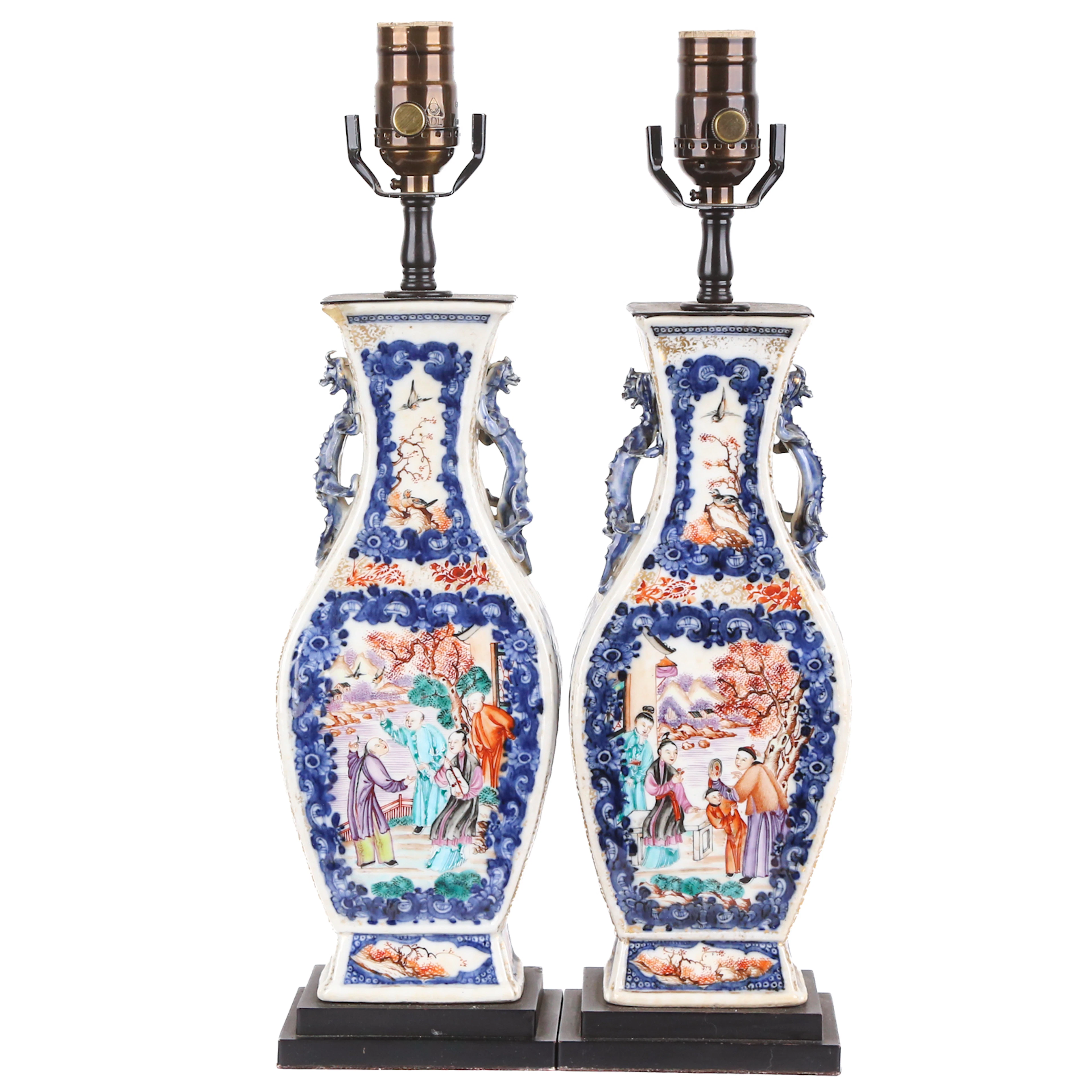 A Pair of Chinese Export Porcelain Vases