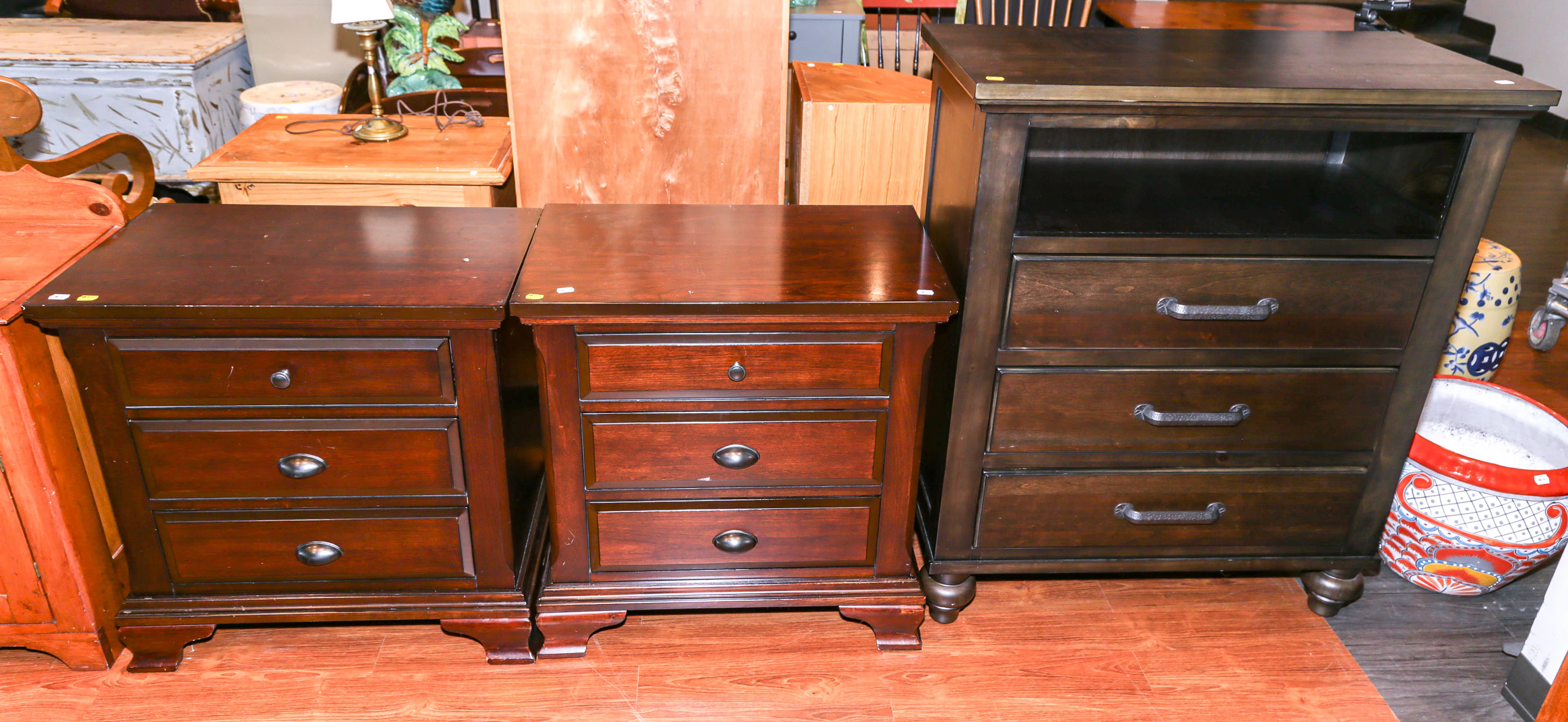 A Pair of Bedside Chests & a Chest of Drawers