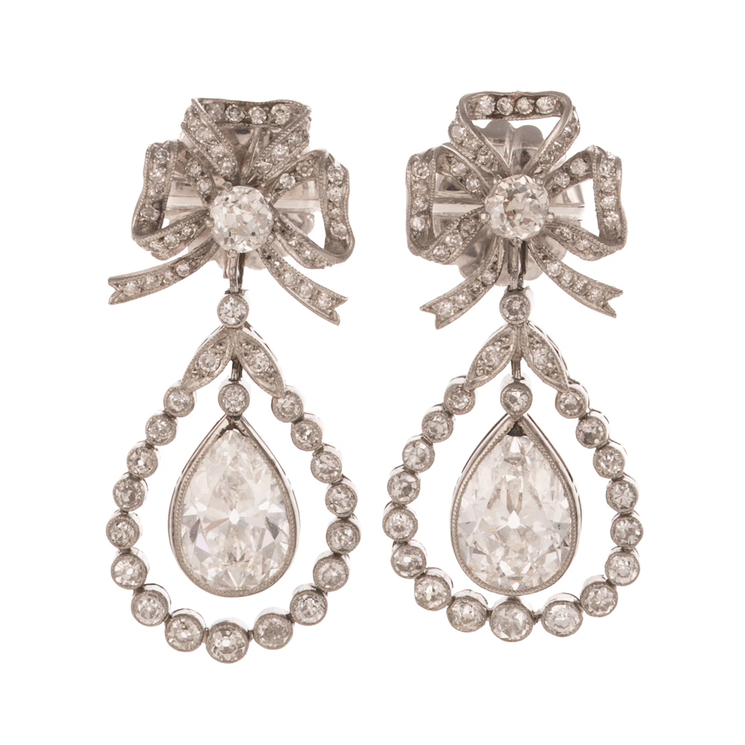 An Important Pair of Art Deco Diamond Earrings in Platinum