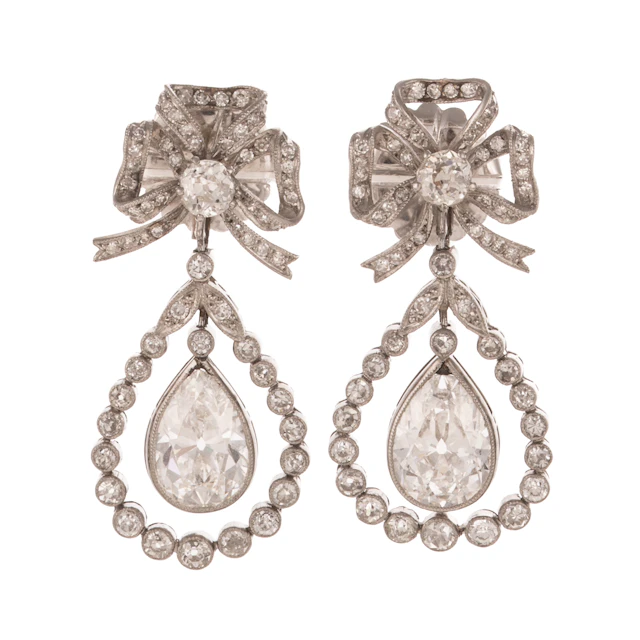 An Important Pair of Art Deco Diamond Earrings in Platinum