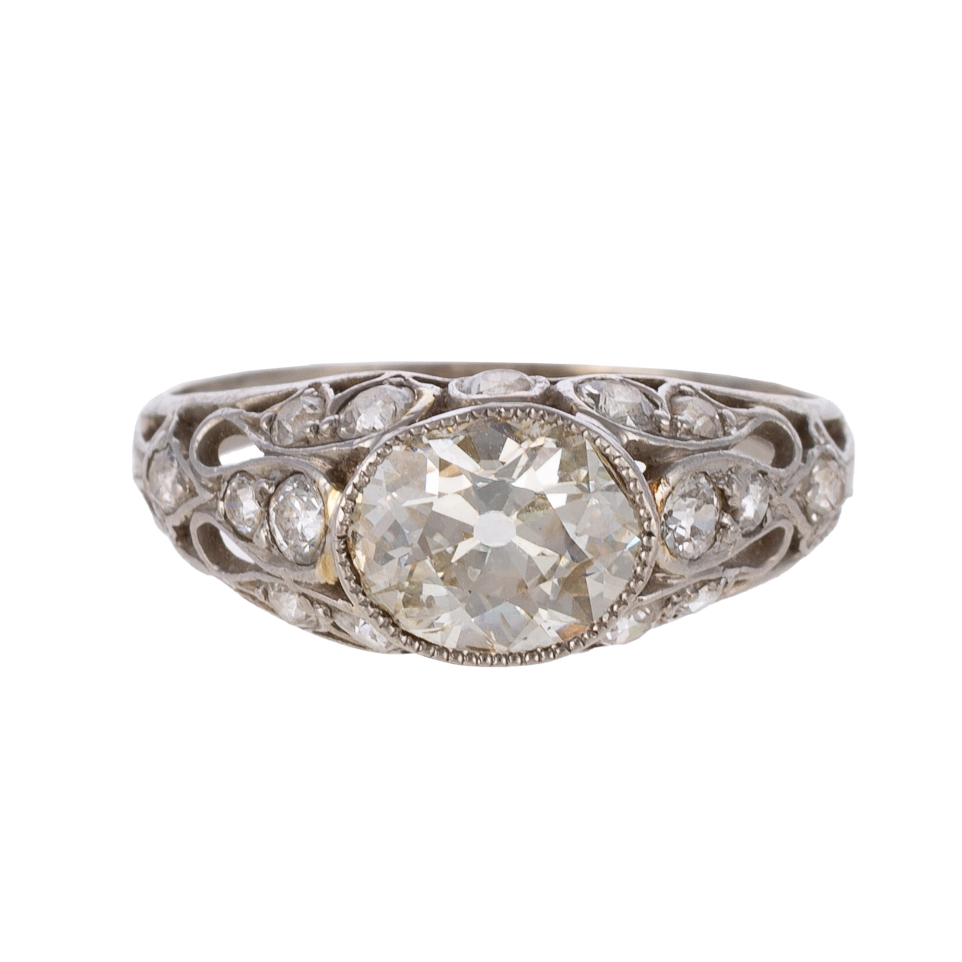 A 1.45 ct Art Deco Diamond Ring in Platinum