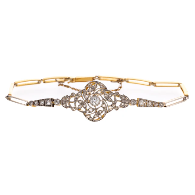 An Edwardian Diamond Bracelet in Platinum & 18K
