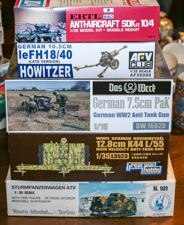 Four German Artillery Model Kits