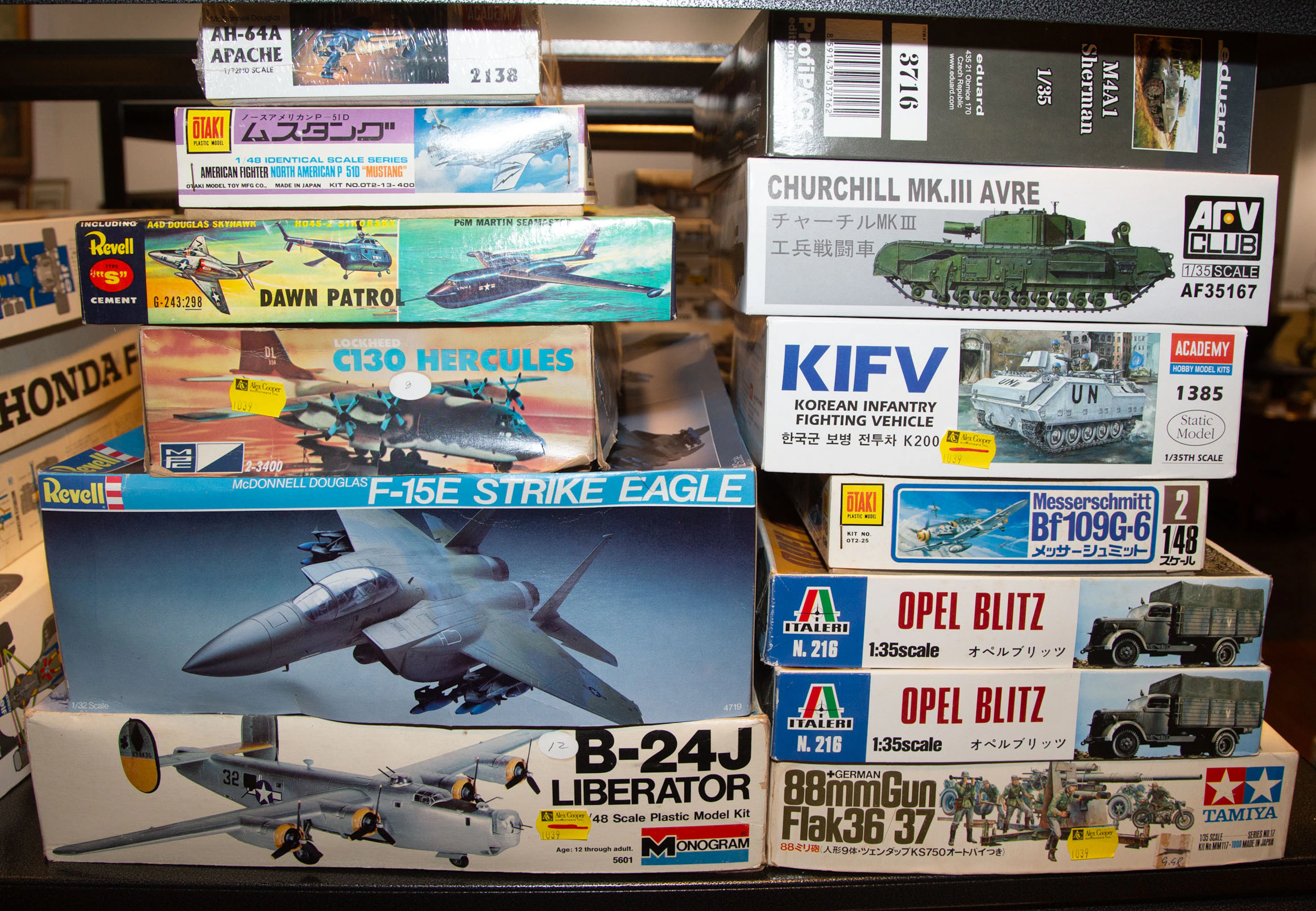 13 Assorted Scale Model Kits