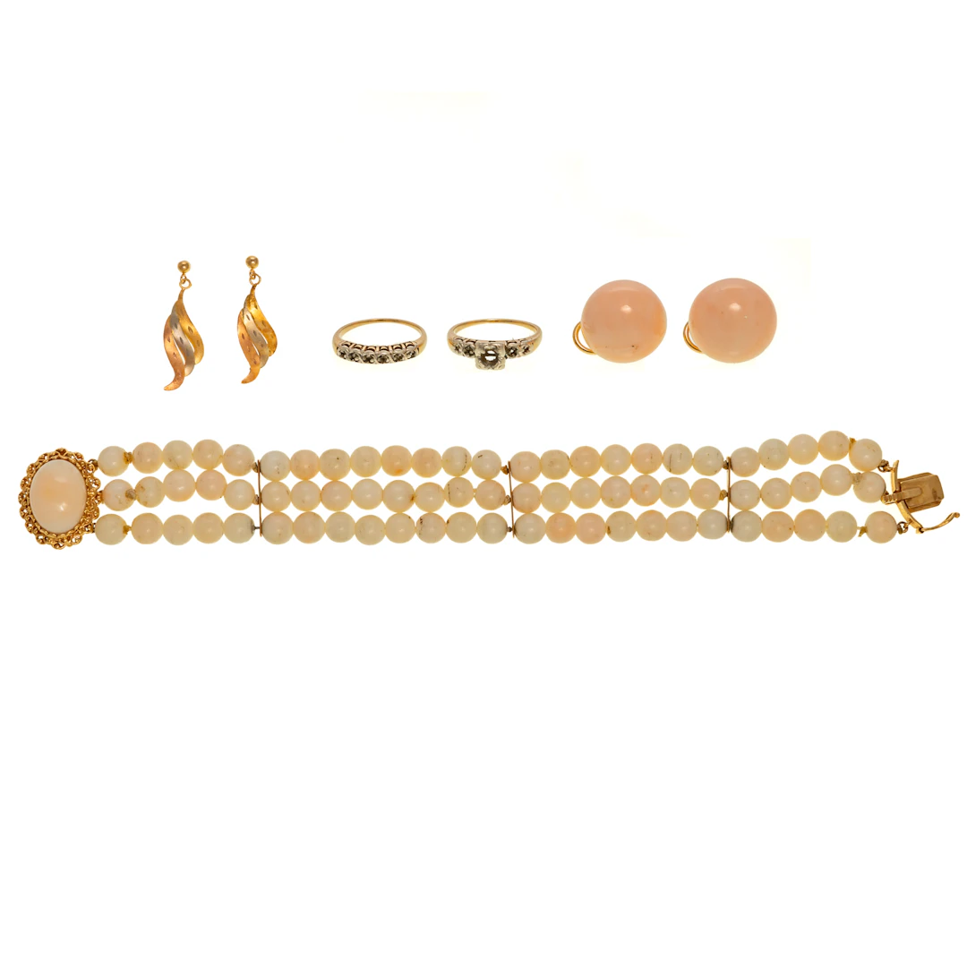 A Pair of Tri-Cold Earrings, Ring Settings & Coral Earrings in 14K