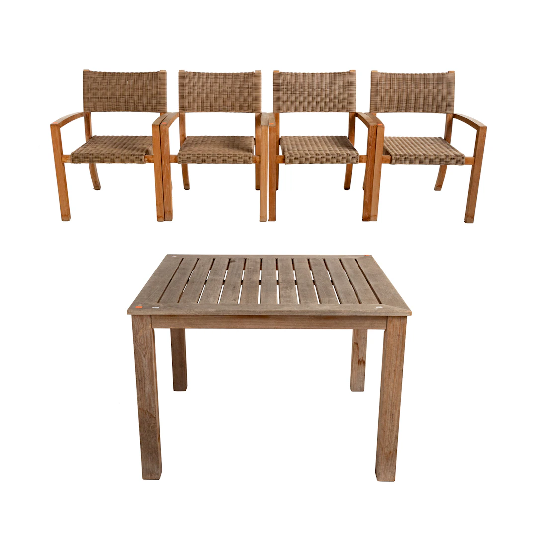 Kingsley-Bate Beechwood Outdoor Table & Chairs