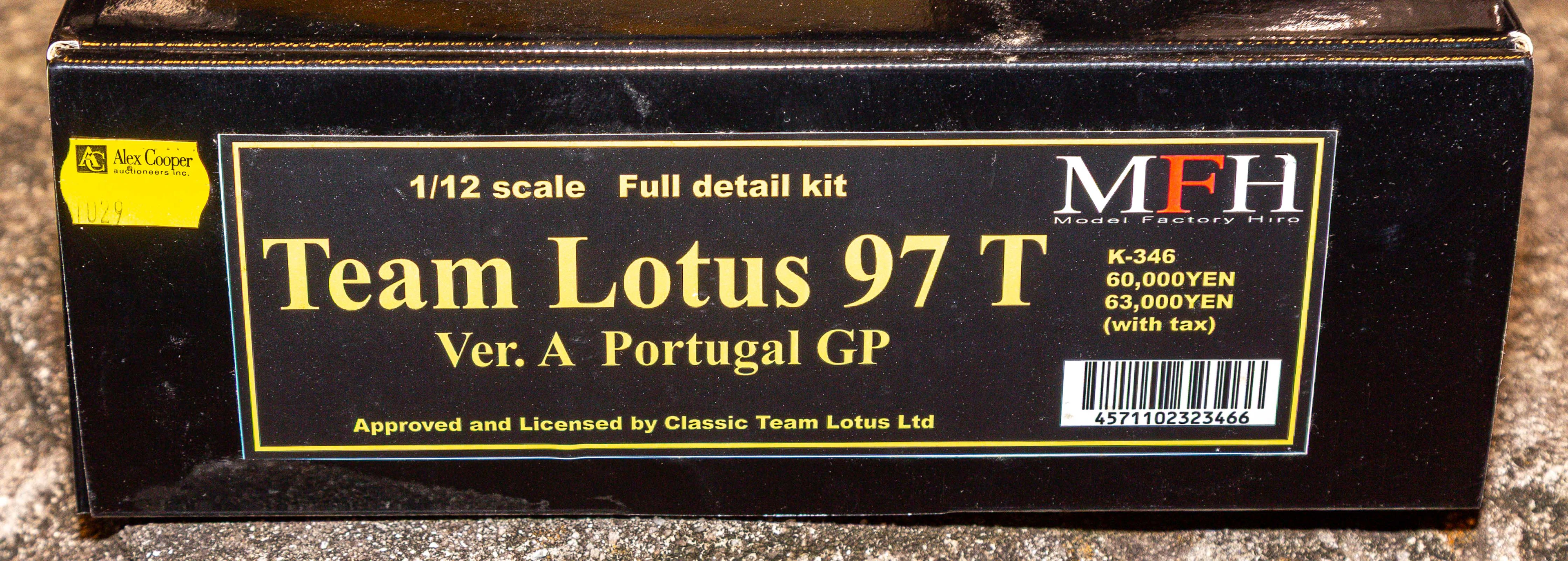 A 1:12 Team Lotus 97T Model Kit