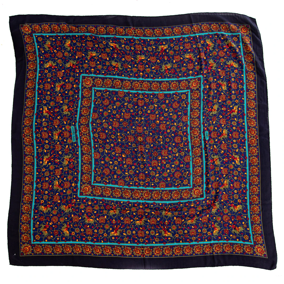 An Hermes "Chasse En Inde Mousseline" Shaw