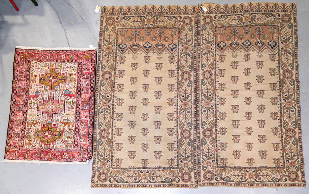 A Pair of European Jacquard Rugs, 4 x 7.9