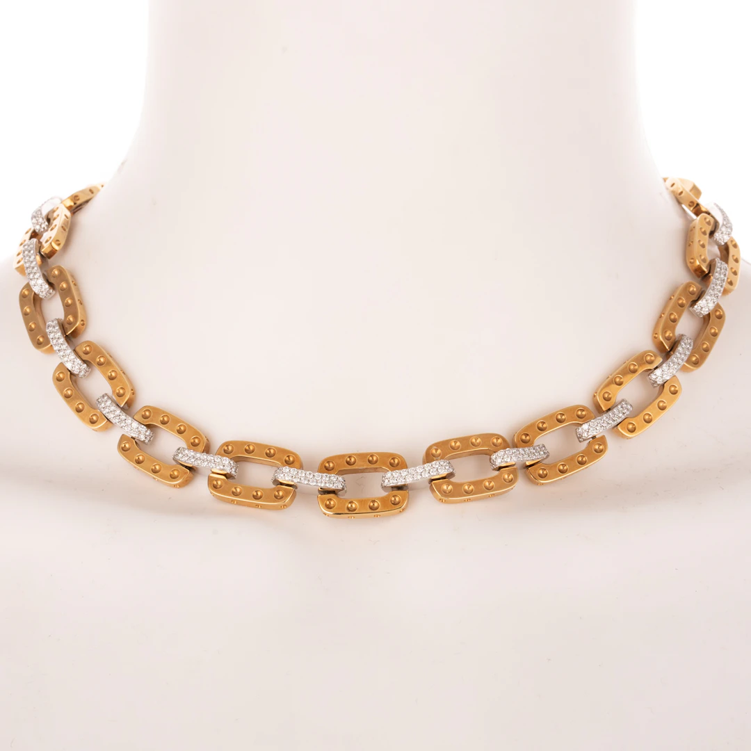 A Roberto Coin Pois Moi Diamond Link Necklace in 18K