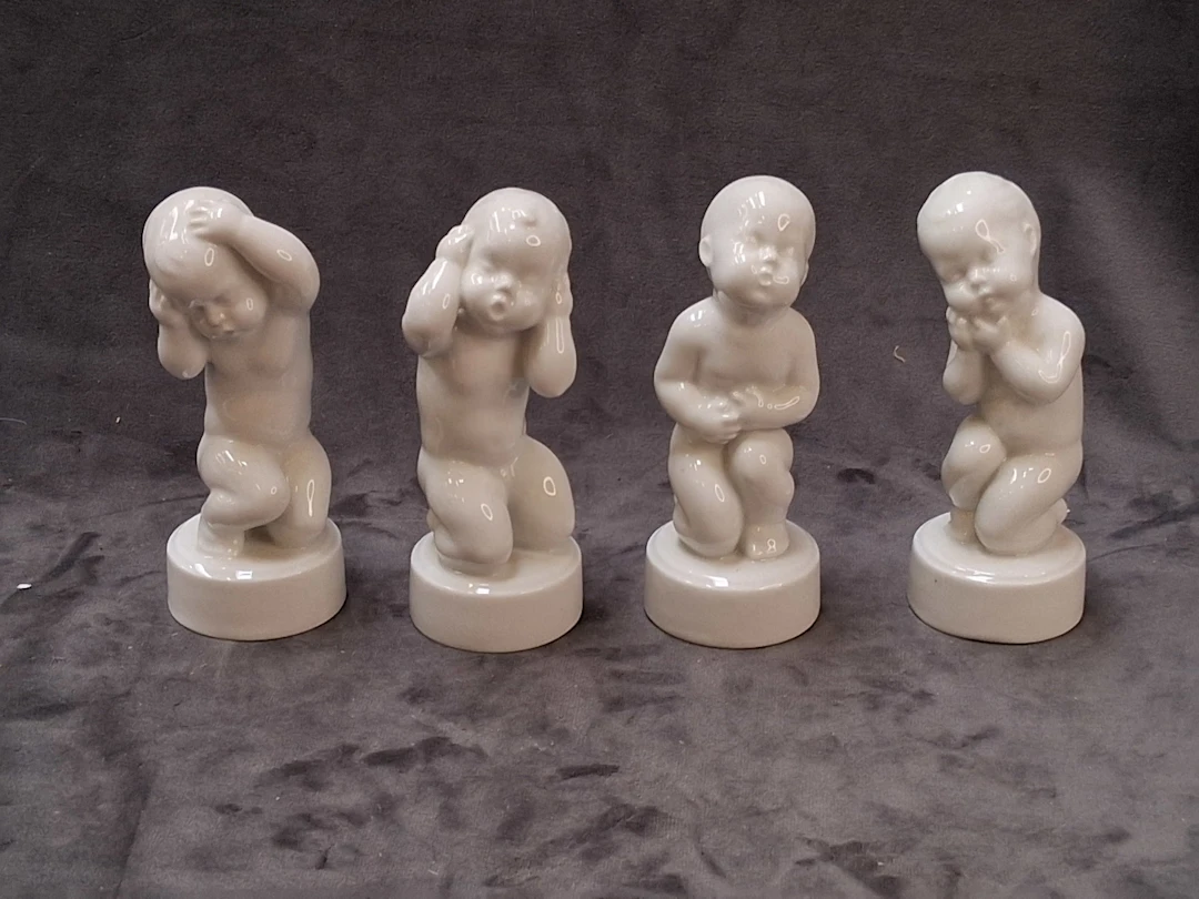 Figuriner, 4 st, porslin