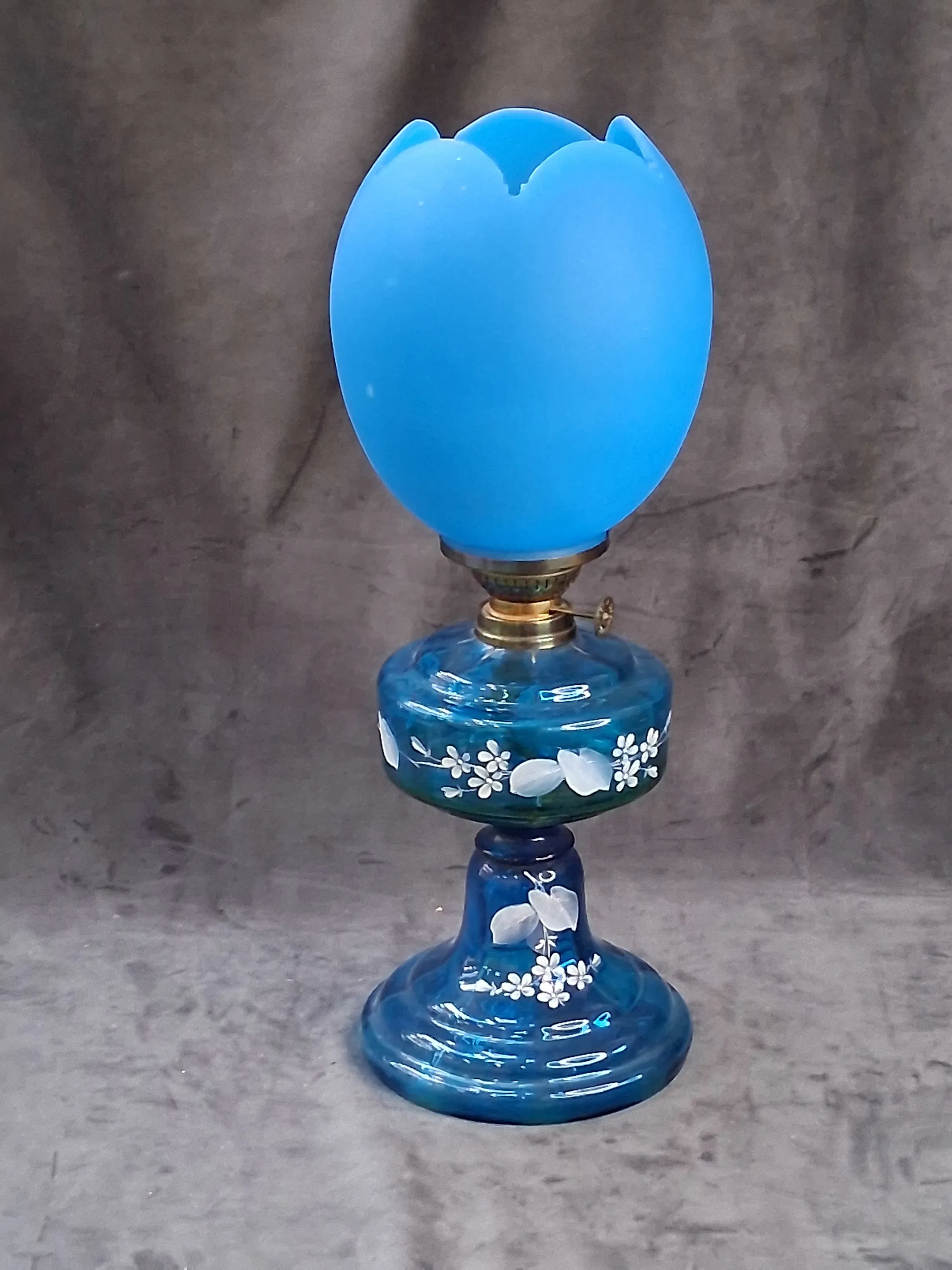 Fotogenlampa, blått glas