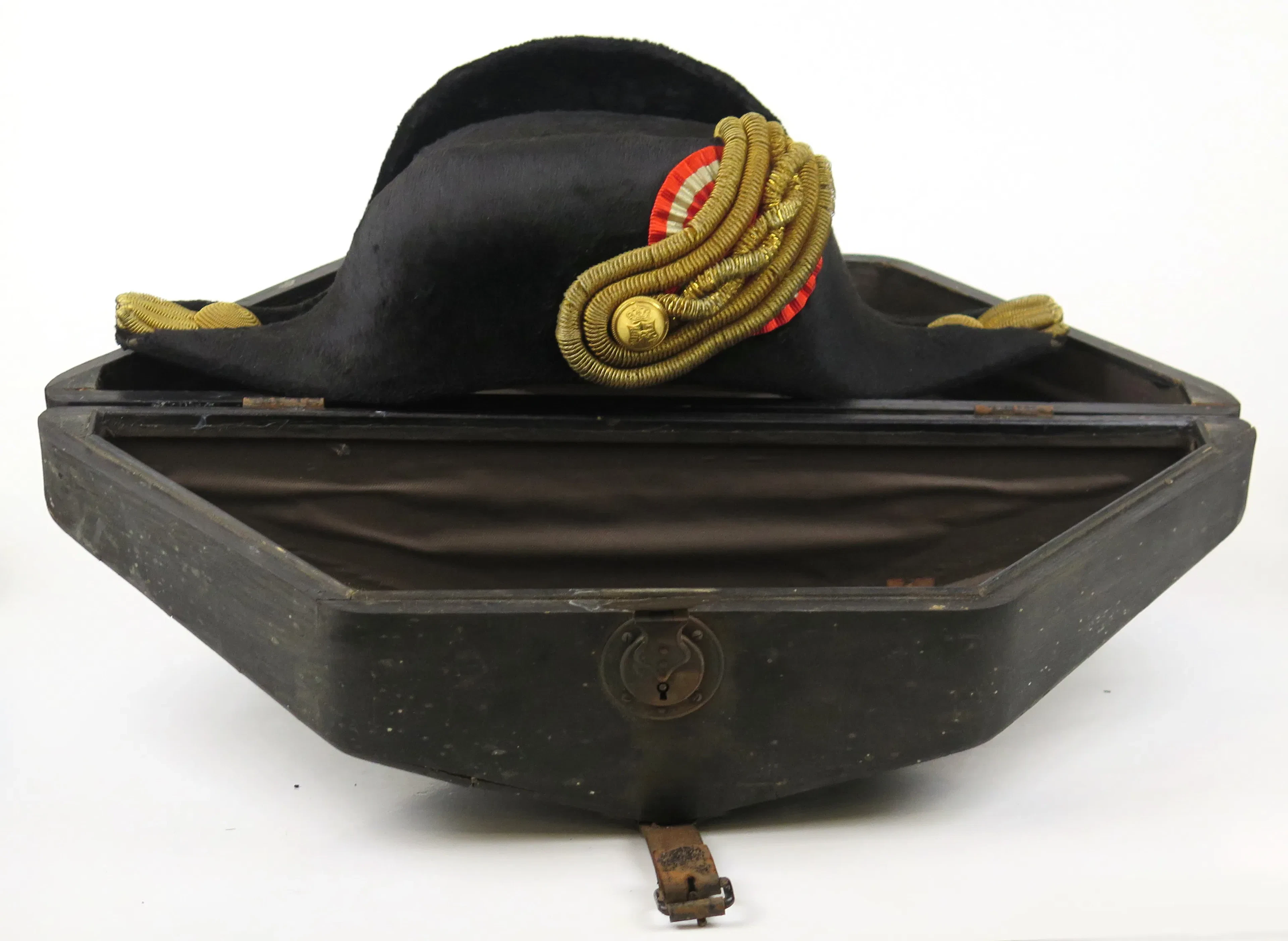 Bicorne i låda, Dansk modell för ämbetsman (?)