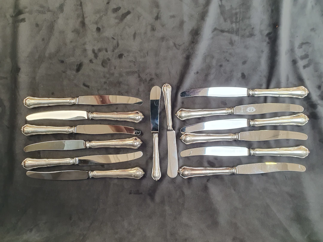 KNIVAR SILVER