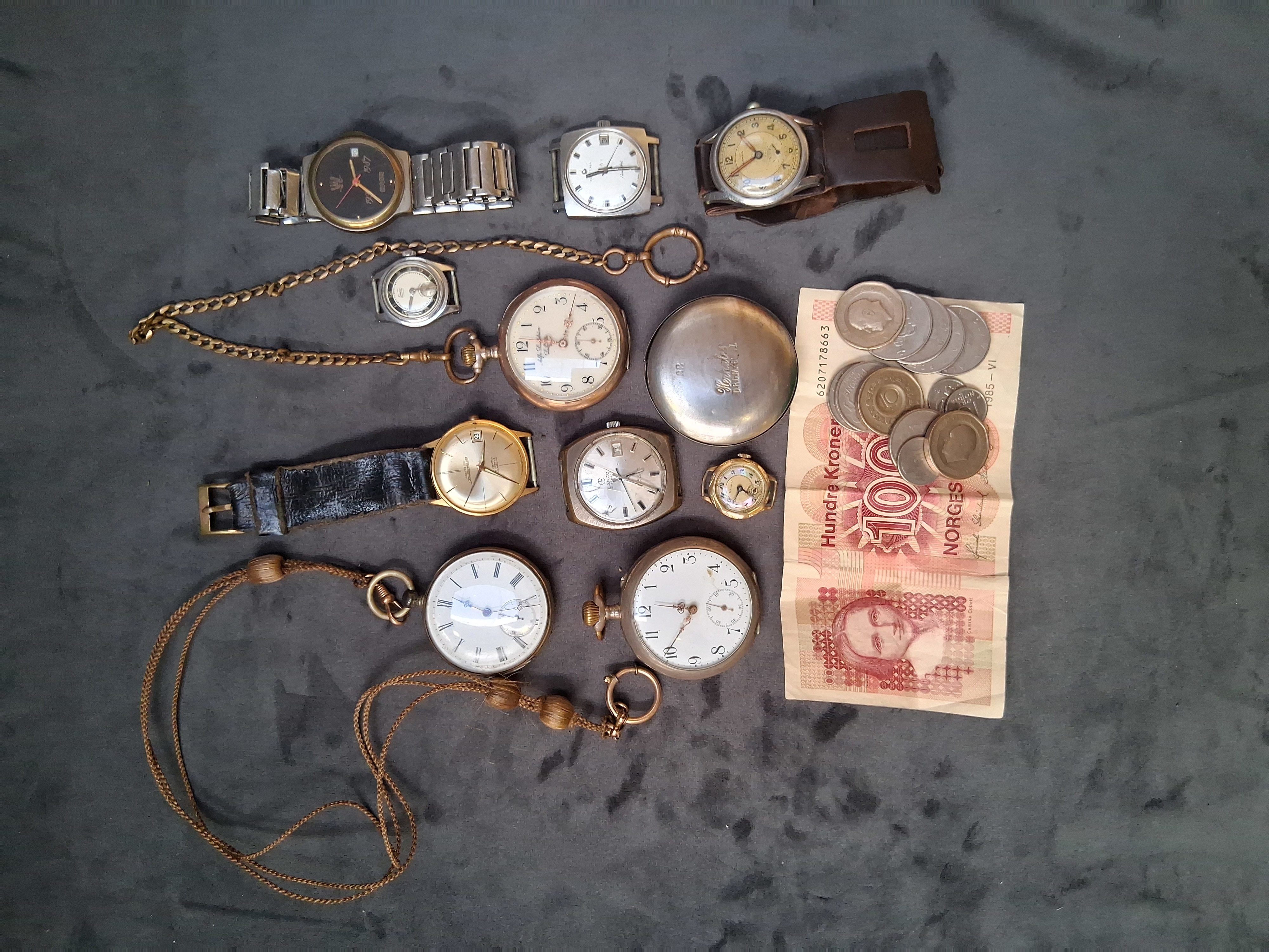 PARTI ARMBAND- samt FICKUR