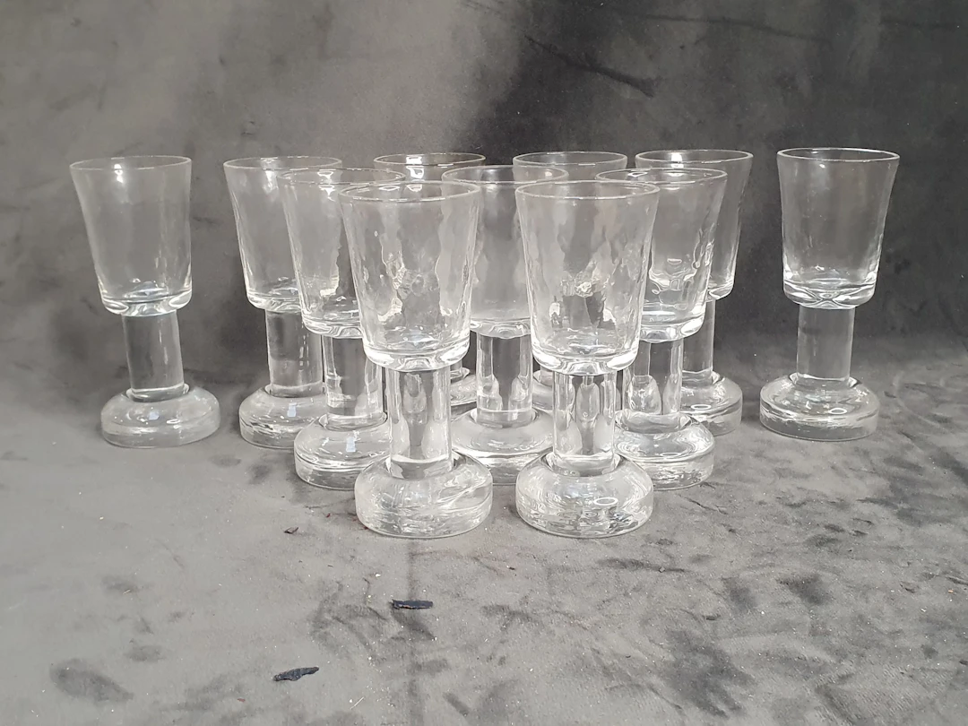 Snapsglas, Göran Wärff för Pukeberg, 11 st