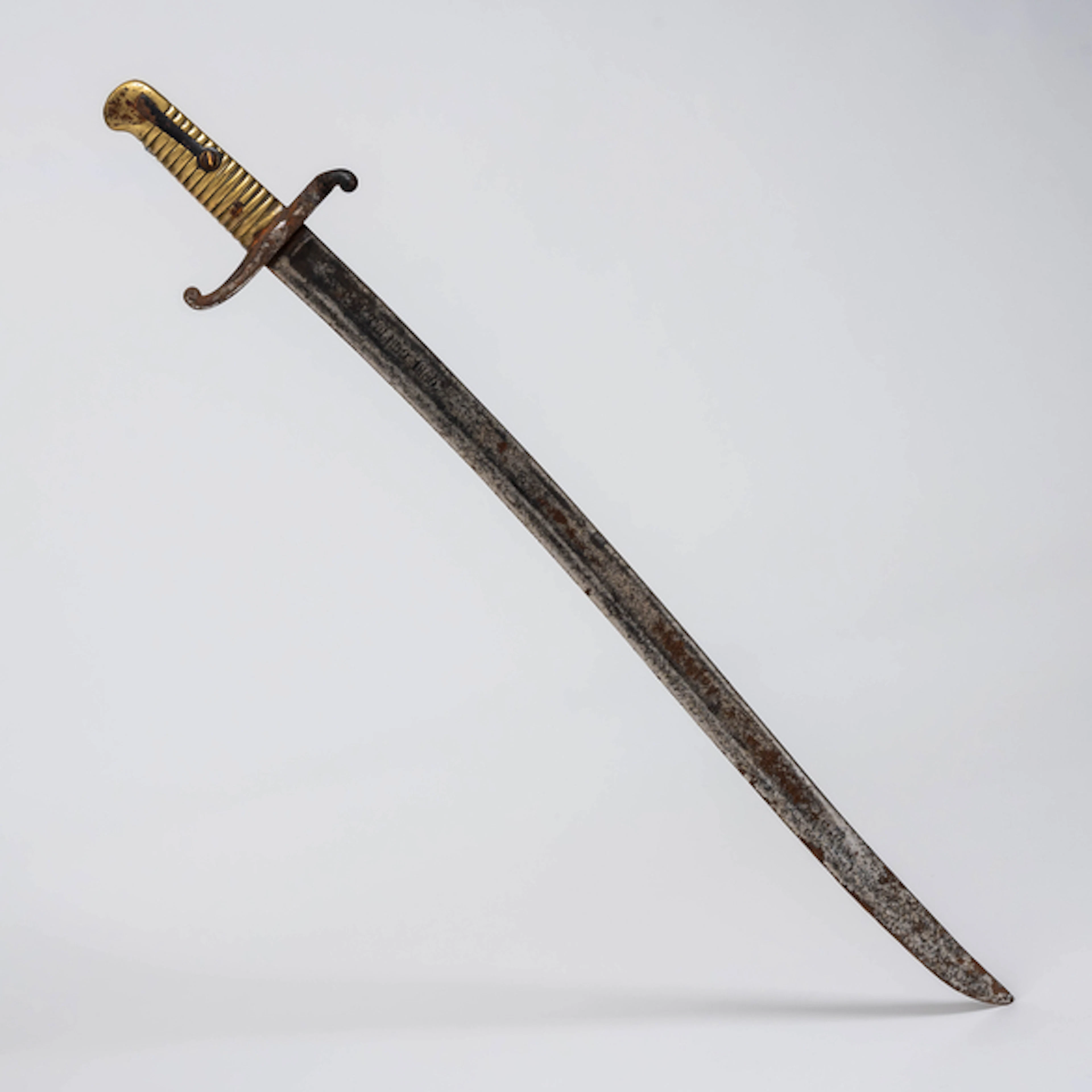 Machete de artillería Toledo de 1860 con empuñadura en bronce.