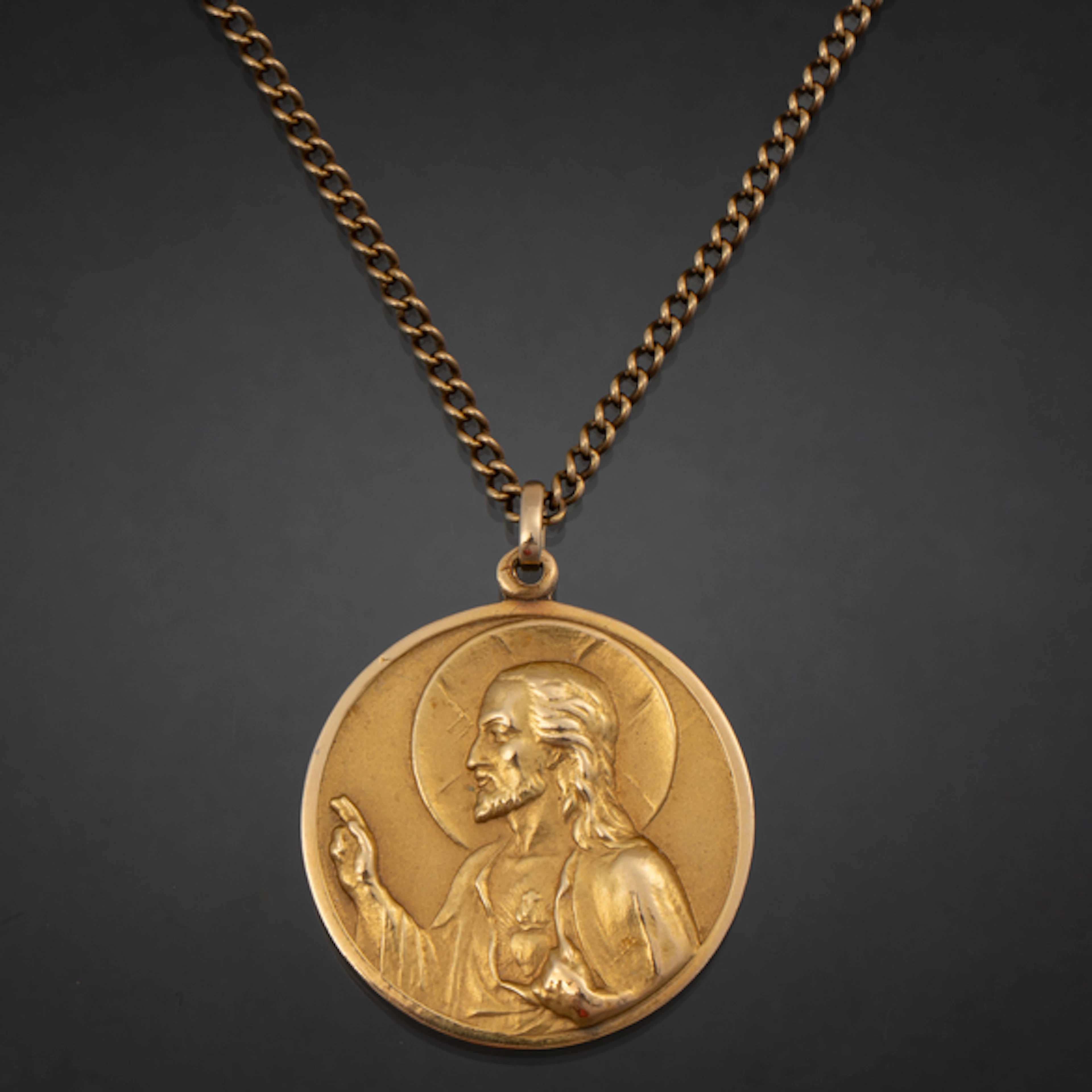 Cadena con medalla de la Virgen con el niño y Dios Padre en oro amarillo