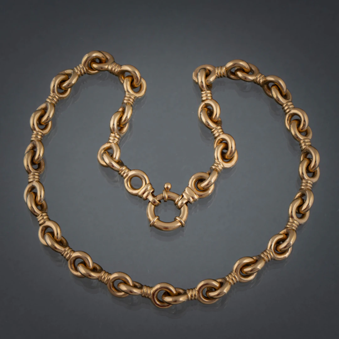 Gargantilla de eslabones en forma de nudo marino en oro amarillo de 18 kt.