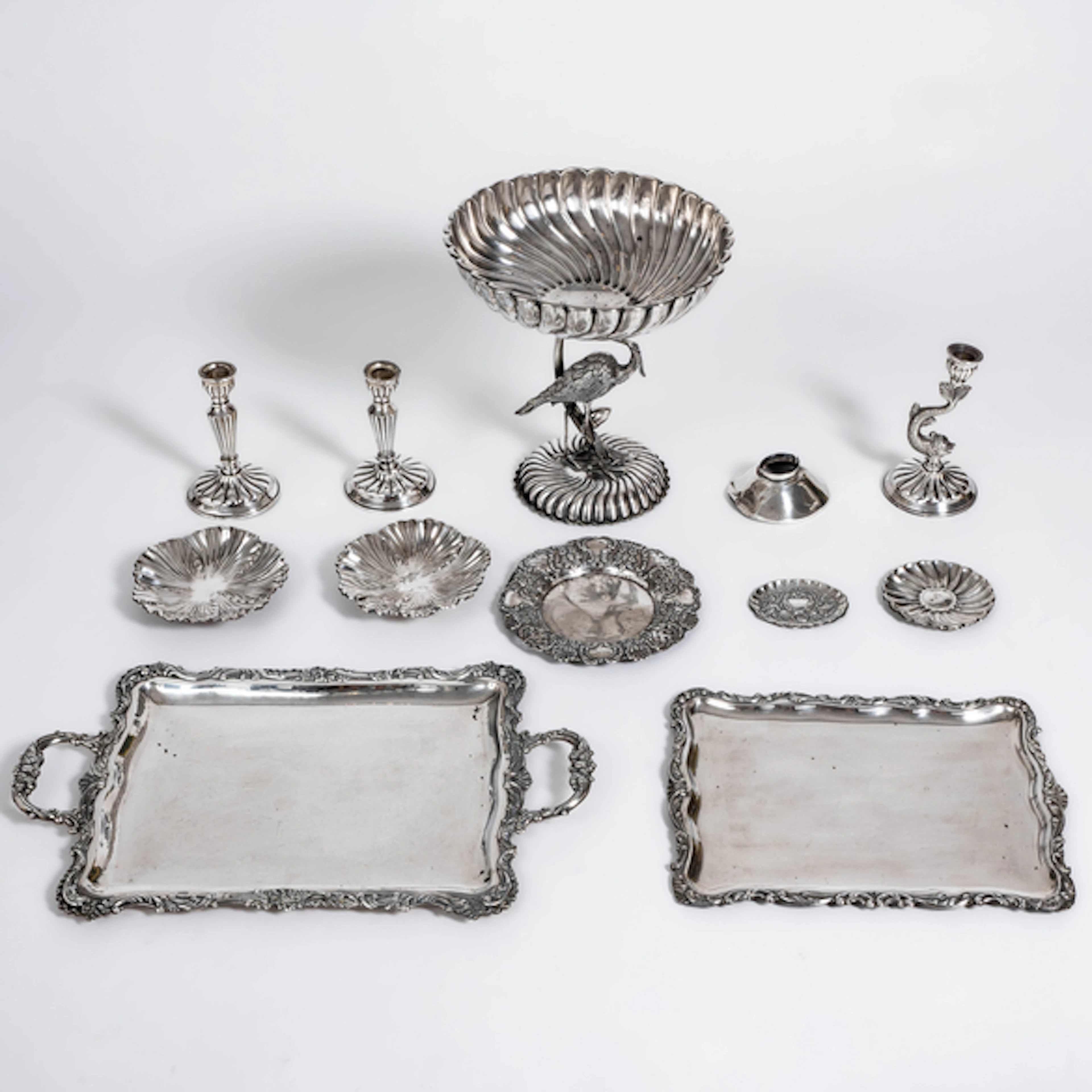 Miscelánea de piezas de plata española y punzonada del siglo XX