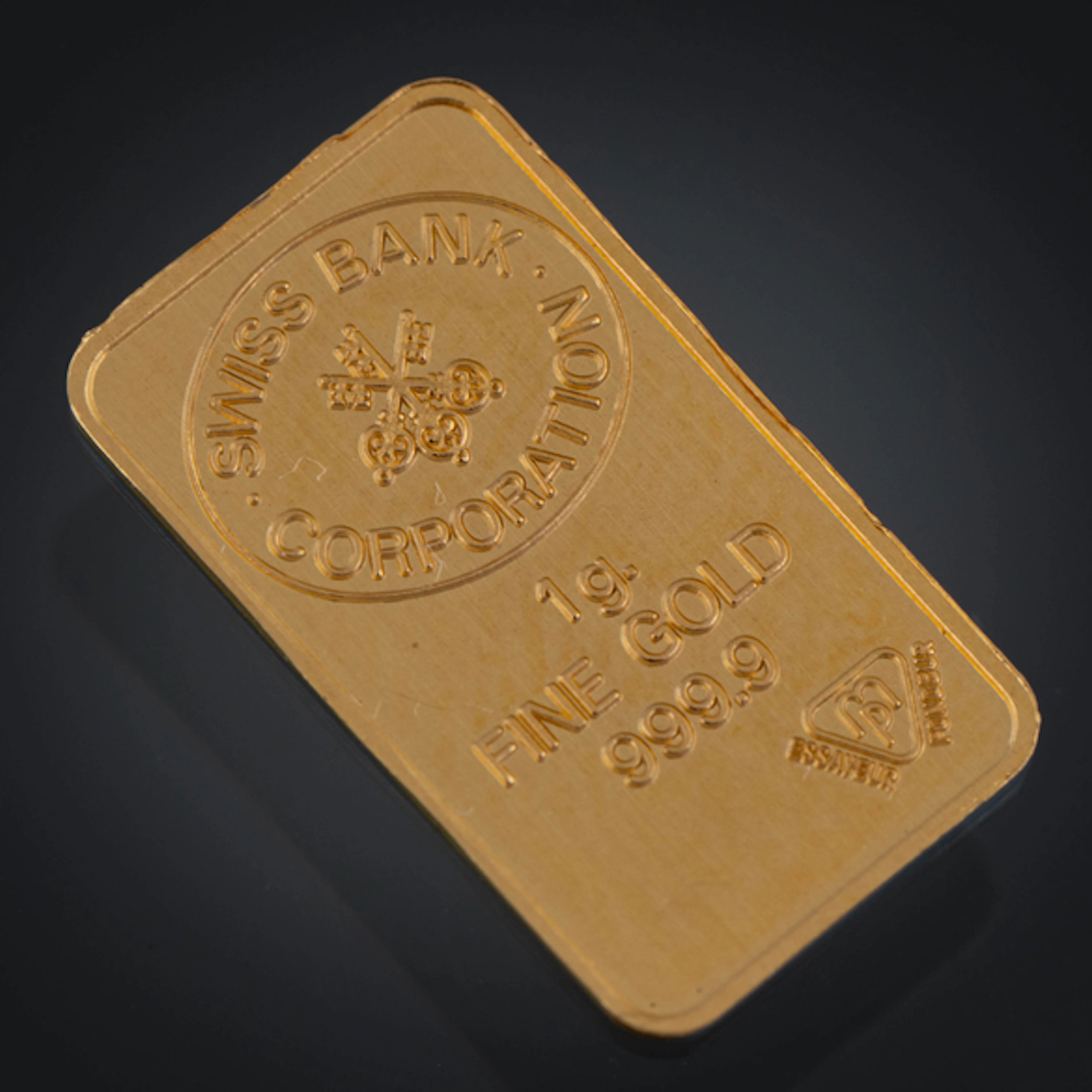 Lingote de un gramo en oro de 24 kt.