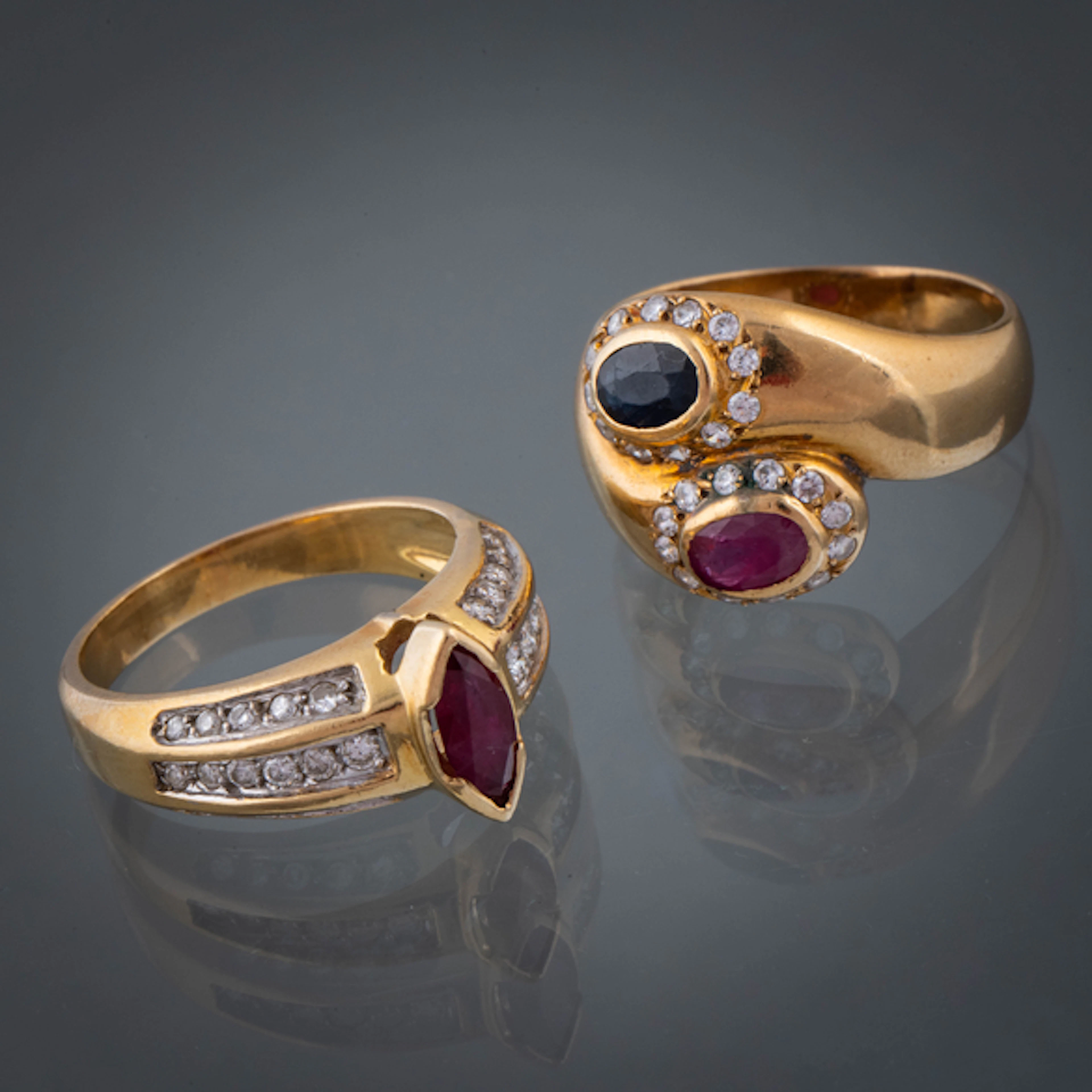 Conjunto de dos anillos en oro amarillo de 18kt.