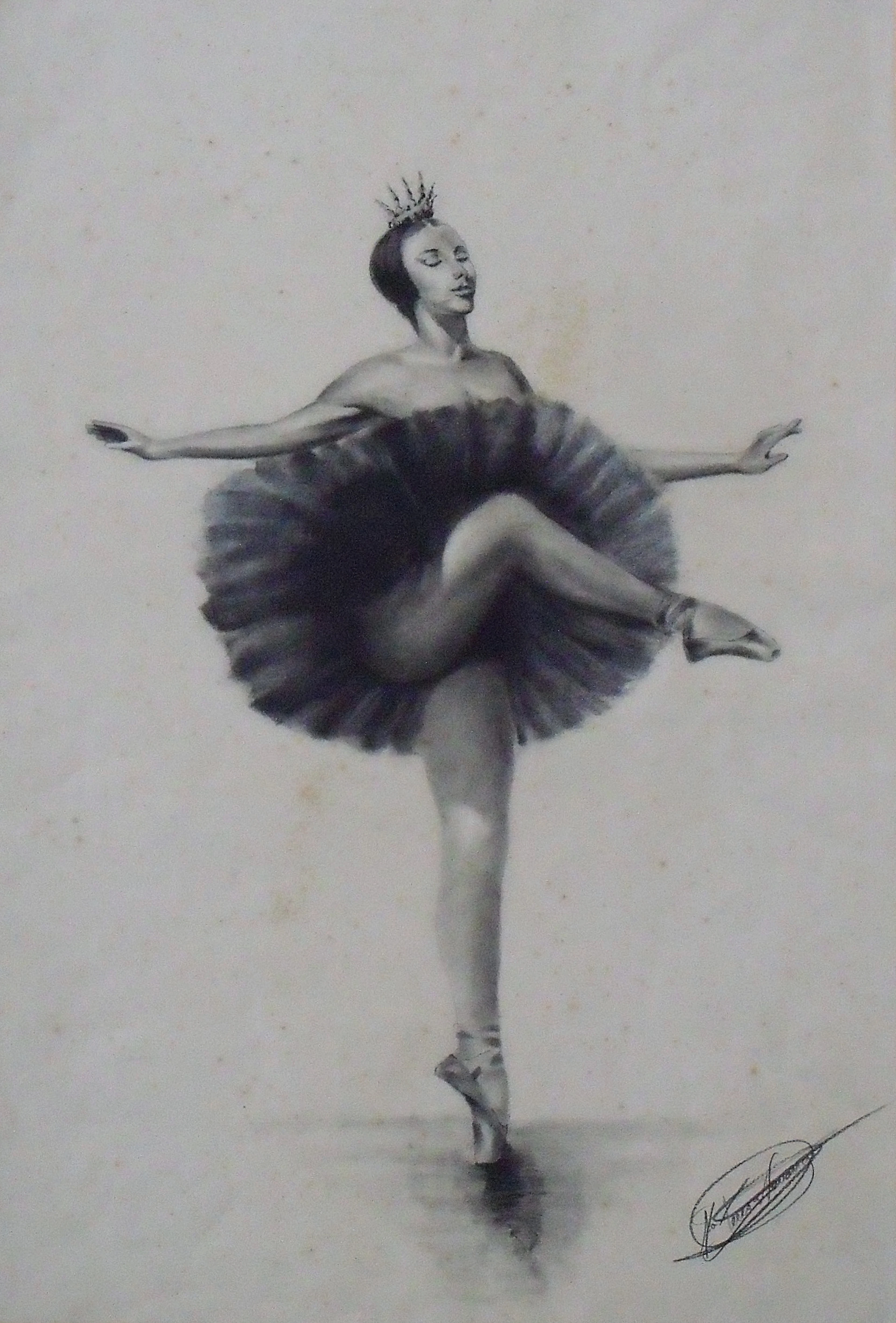 María Teresa Navarro. Charcoal drawing on paper. "Dancer". Hand signed.