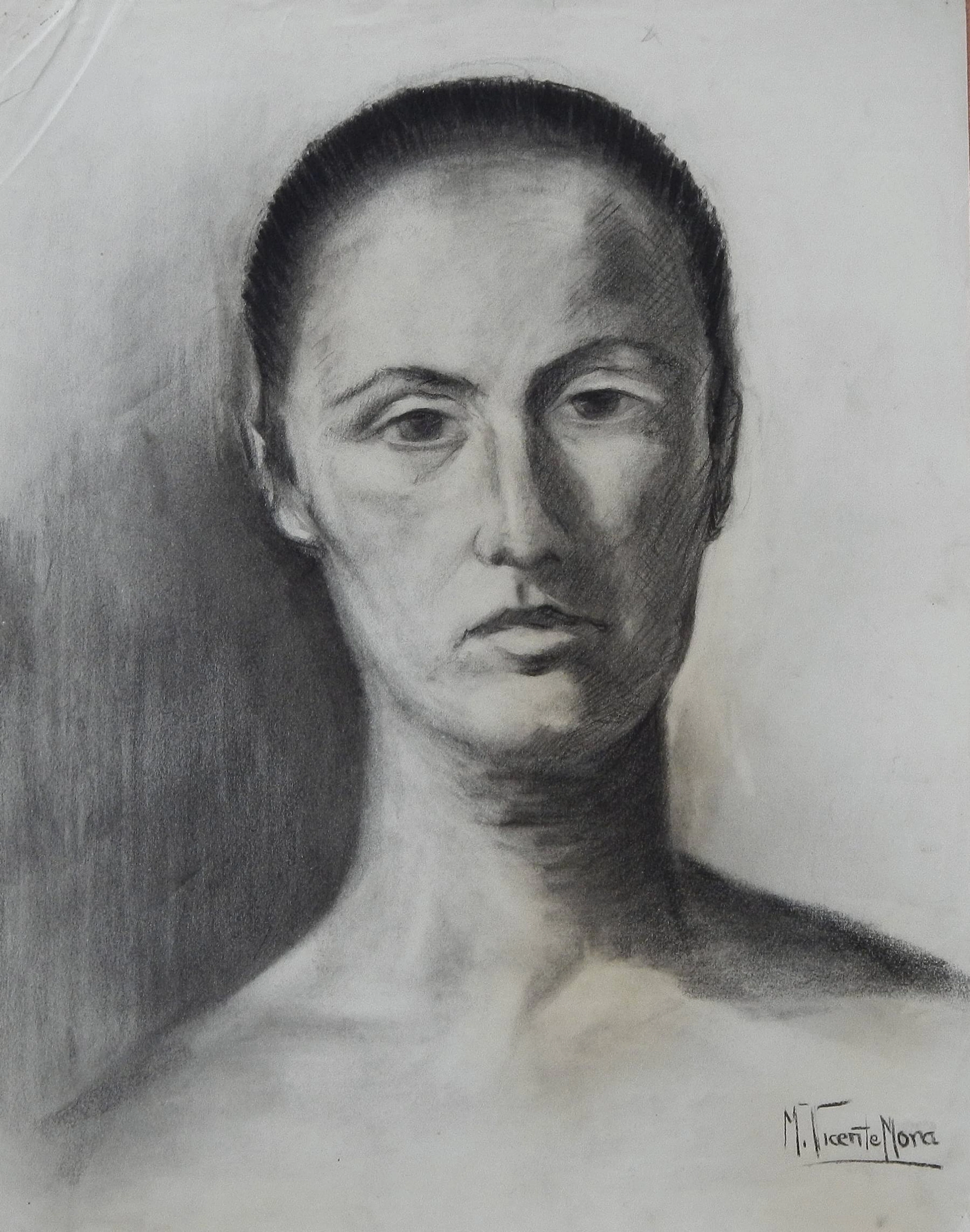 Manuel Vicente Mora. Charcoal on paper. “Female Portrait”. Hand-signed.