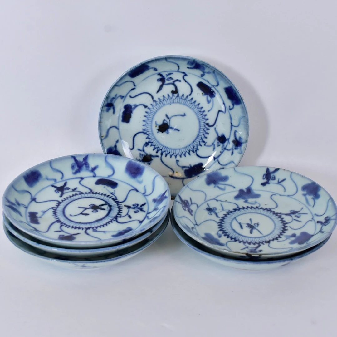 ASSIETTER, 6 st, porslin, Kina Tongzhi (1862-73).