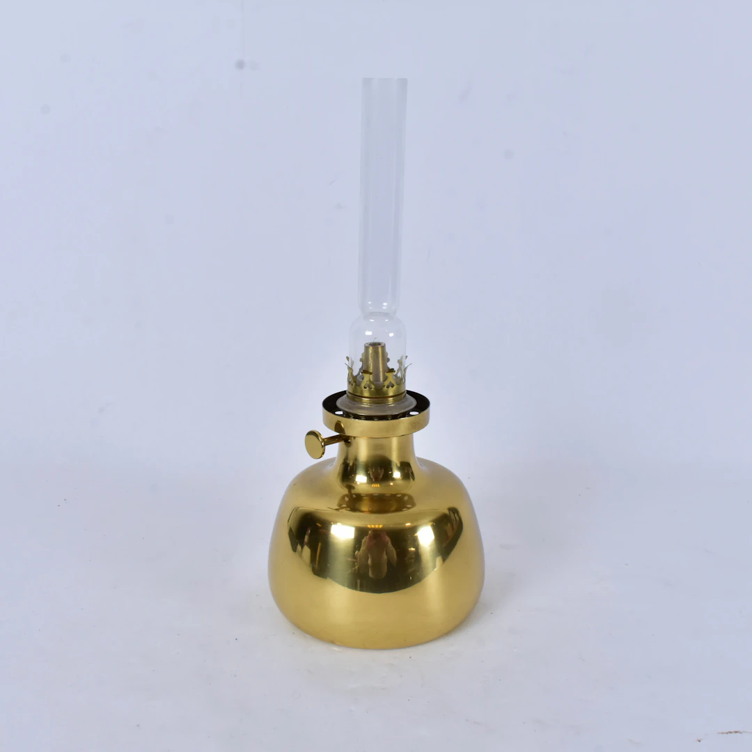fotogenlampa, mässing, "Petronella".