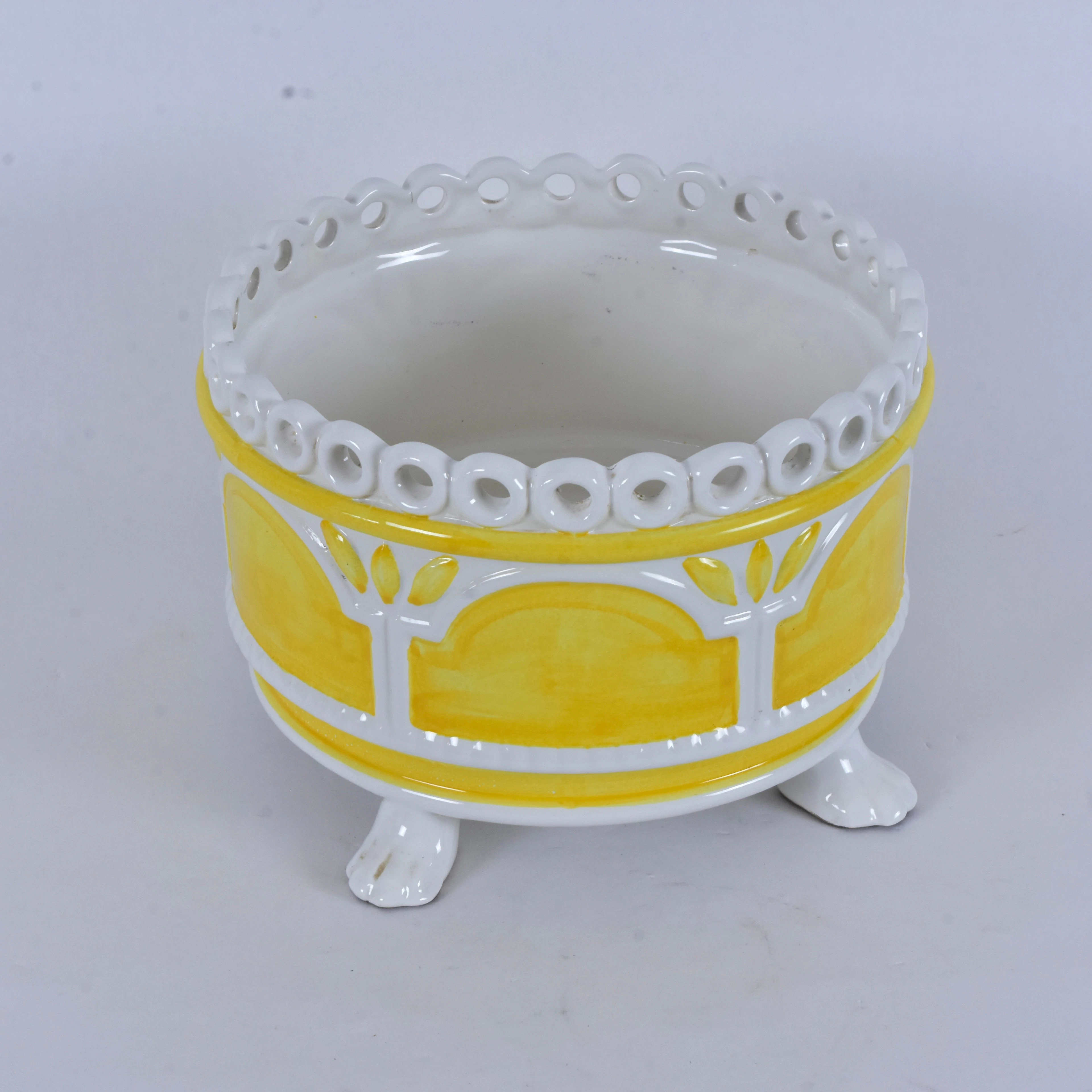 YTTERFODER, porslin, Bellini, Italien.
