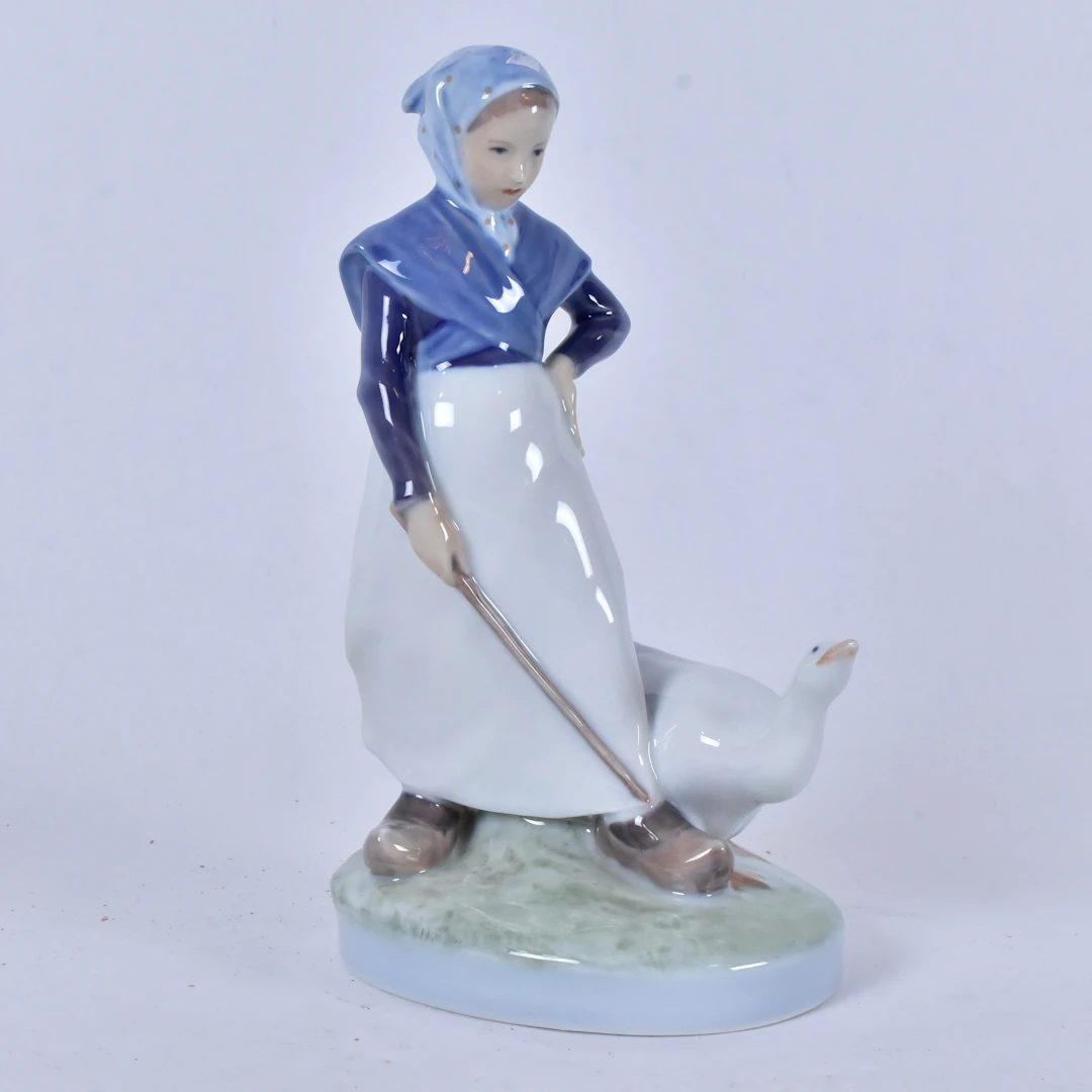 CHRISTIAN THOMSEN. Figurin, porslin, nr 067, Royal Copenhagen, Danmark.
