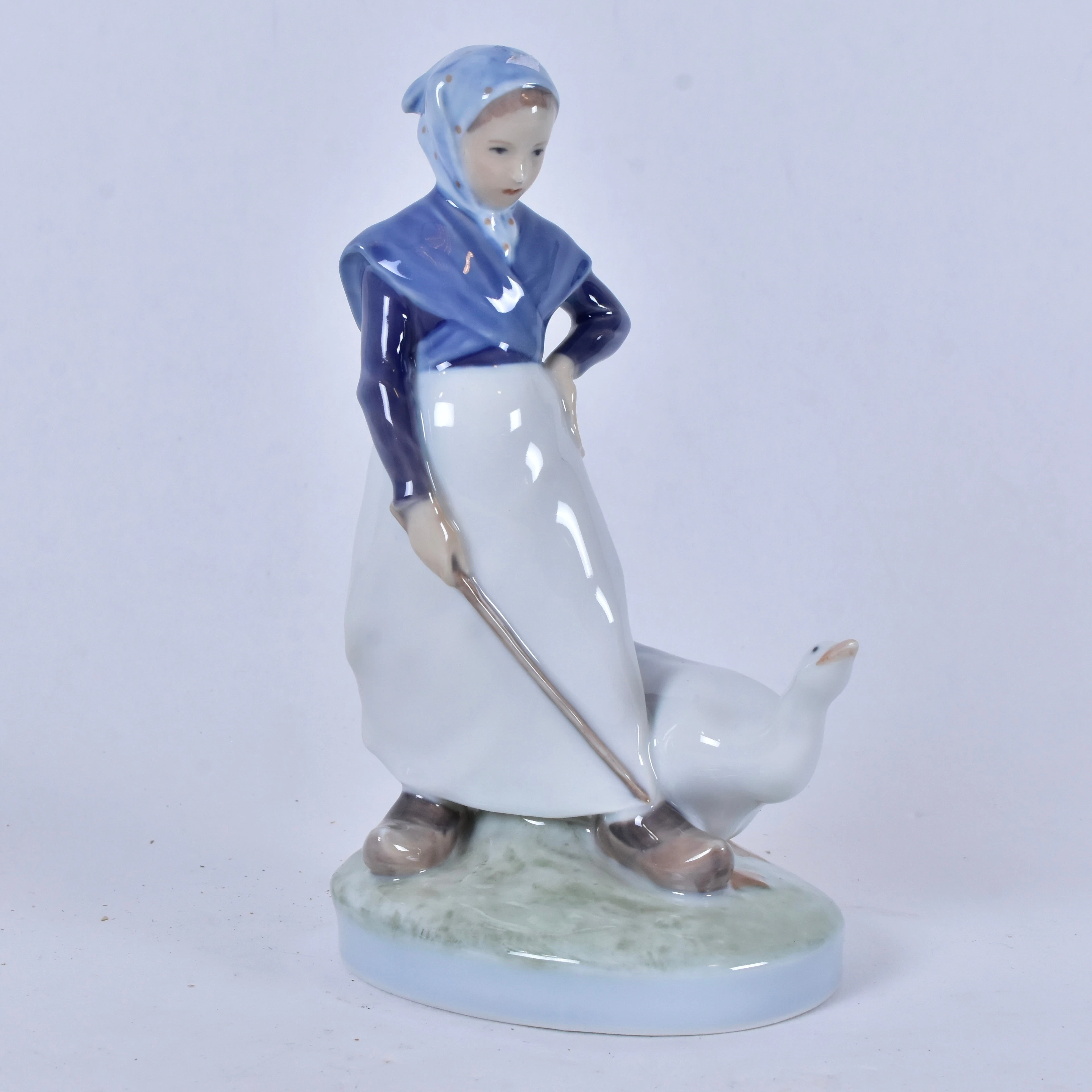 CHRISTIAN THOMSEN. Figurin, porslin, nr 067, Royal Copenhagen, Danmark.