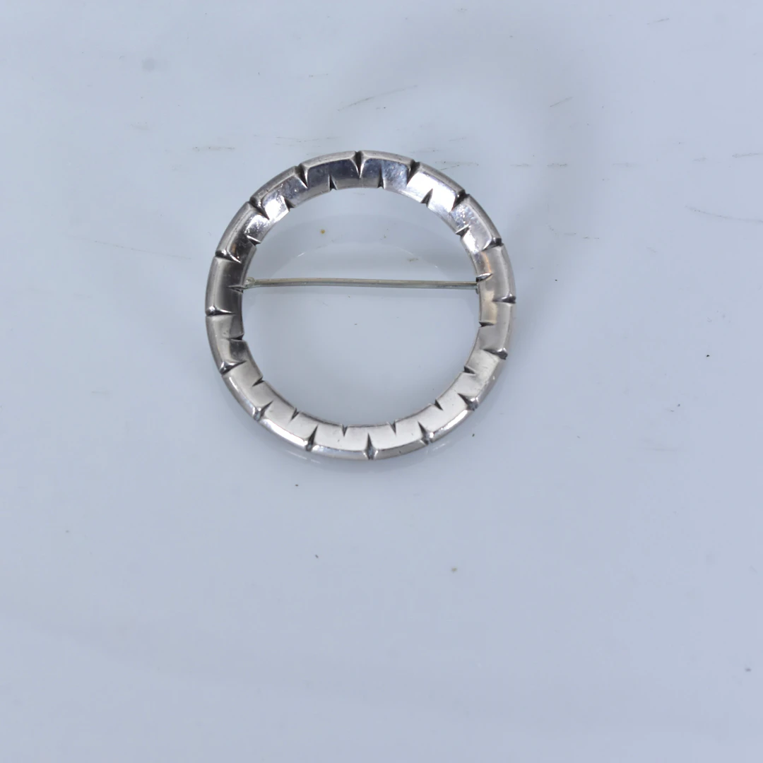 "DEN DANSKE" ELLA HANSEN. brosch, silver, Stockholm 1947.