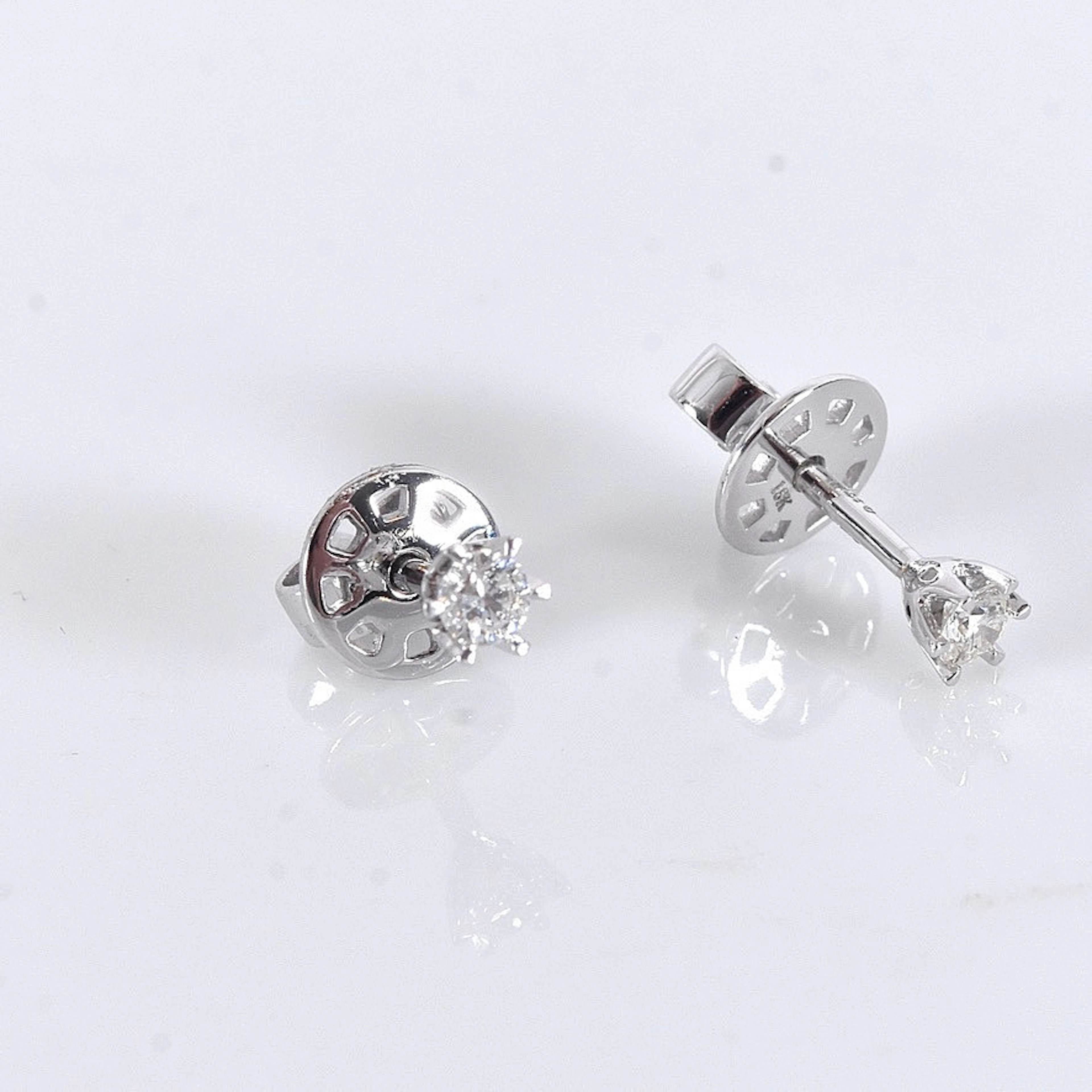 ENSTENSÖRHÄNGEN, 0,17ct, vitguld 18K.