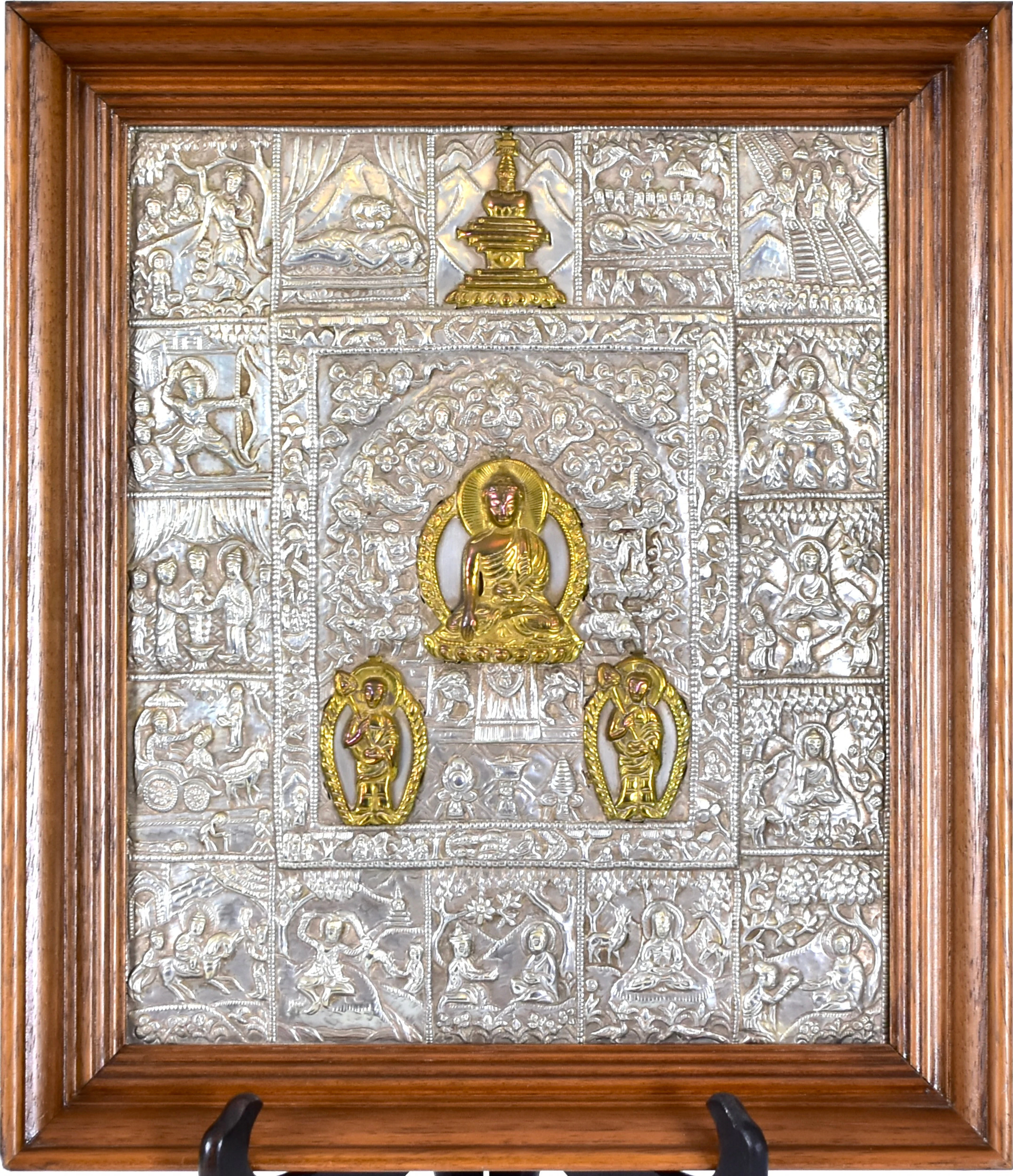 RELIEF, försilvrad och förgylld metall, Buddhas liv.