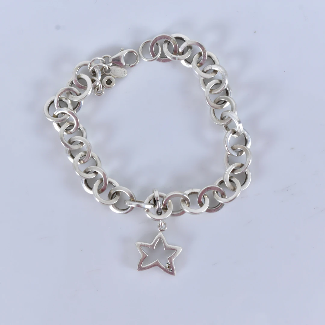 ARMLÄNK, med 2 st berlocker, sterlingsilver.
