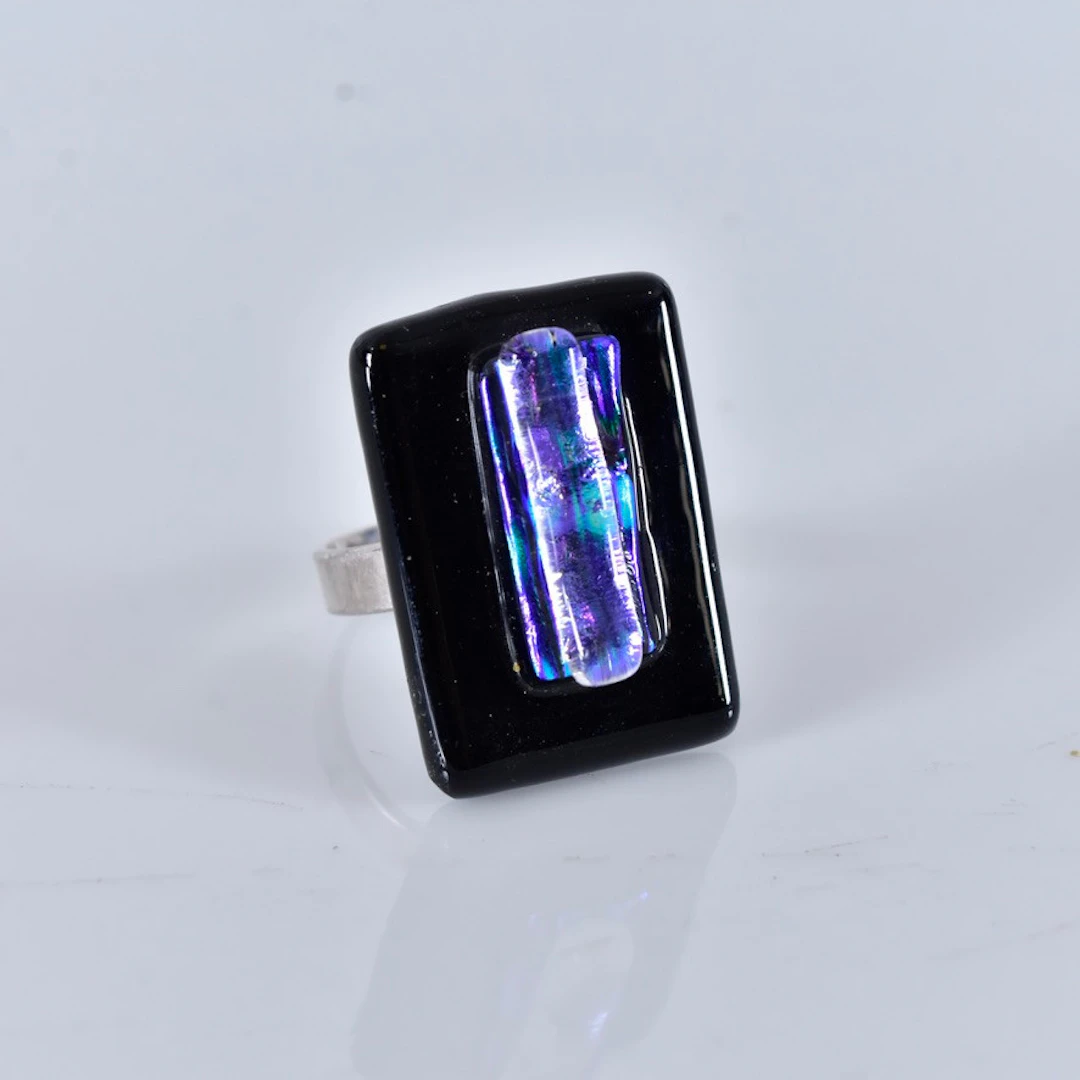 RING, modernistisk, akryl och sterlingsilver.