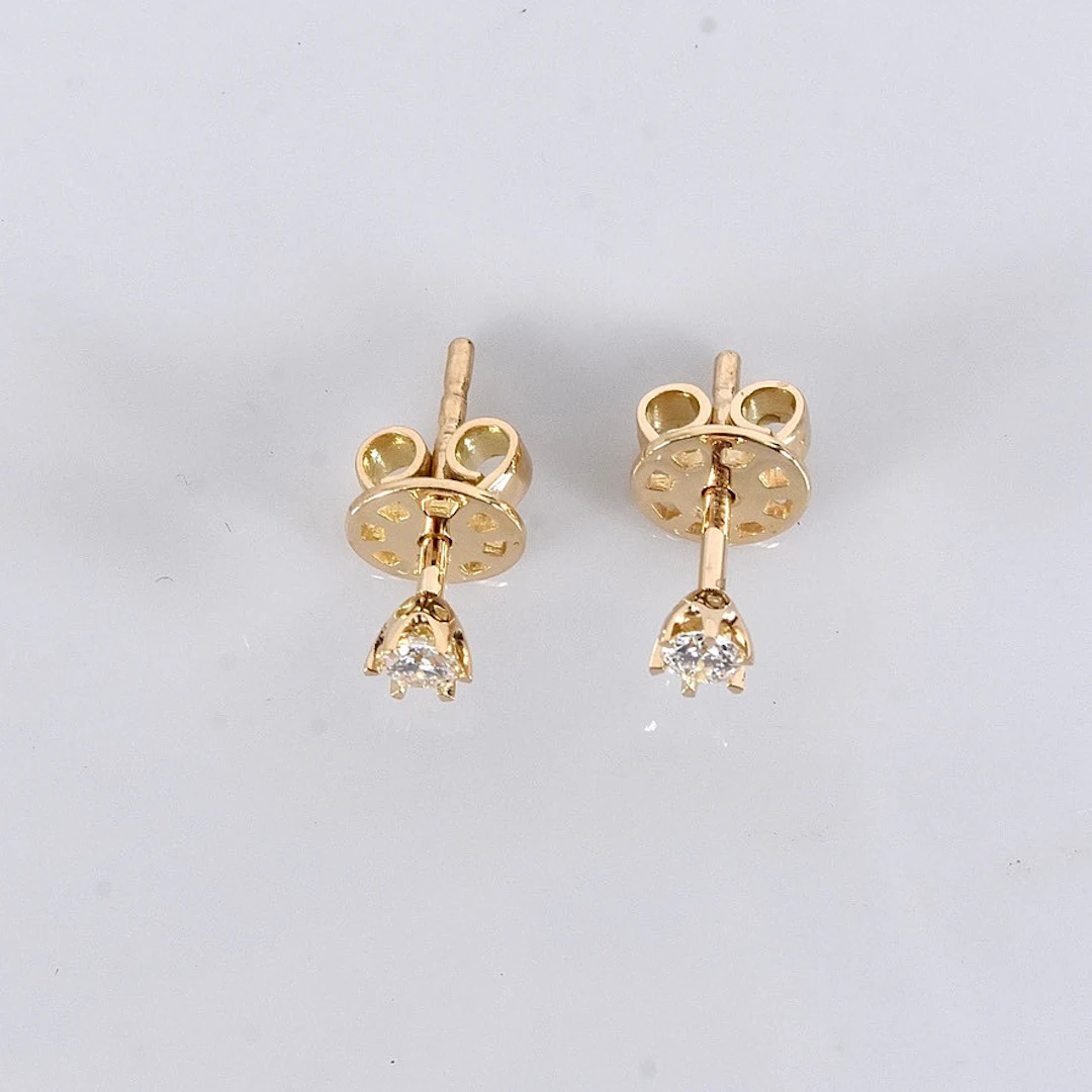 ENSTENSÖRHÄNGEN, 0,17ct, 18K.